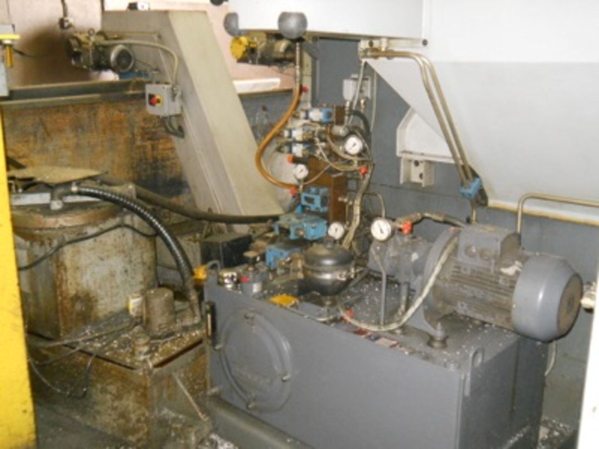 (2003) IMT mod. W-24 Torino Vertical 4th Axis CNC Lathe w/ GE Fanuc Series 18i-T CNC Controls, - Image 11 of 12