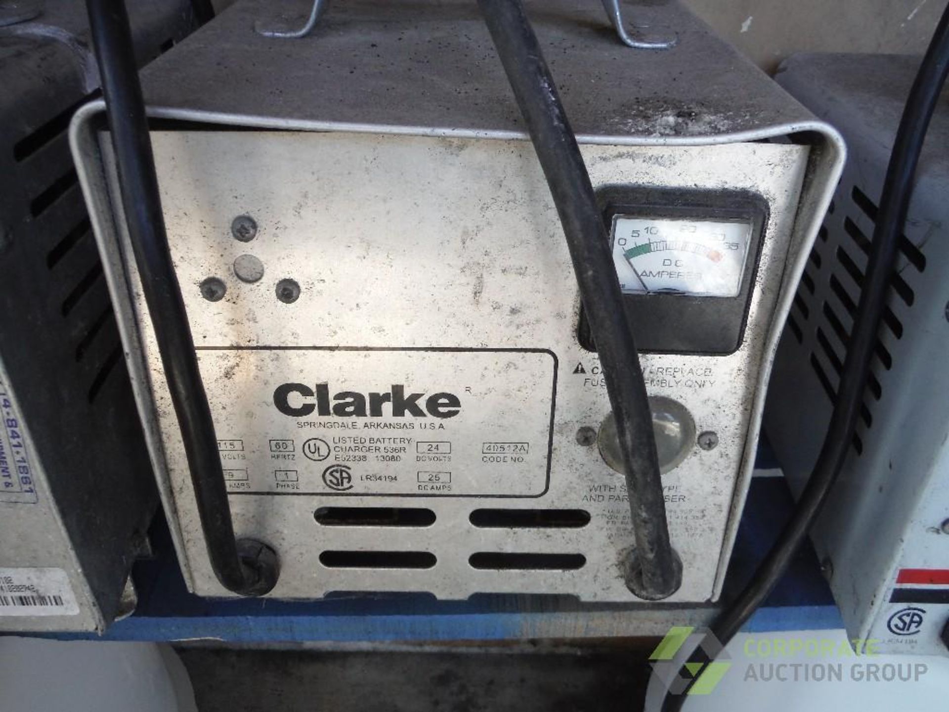 Clark 24 volt battery charger, SN 410402086 - Image 2 of 3