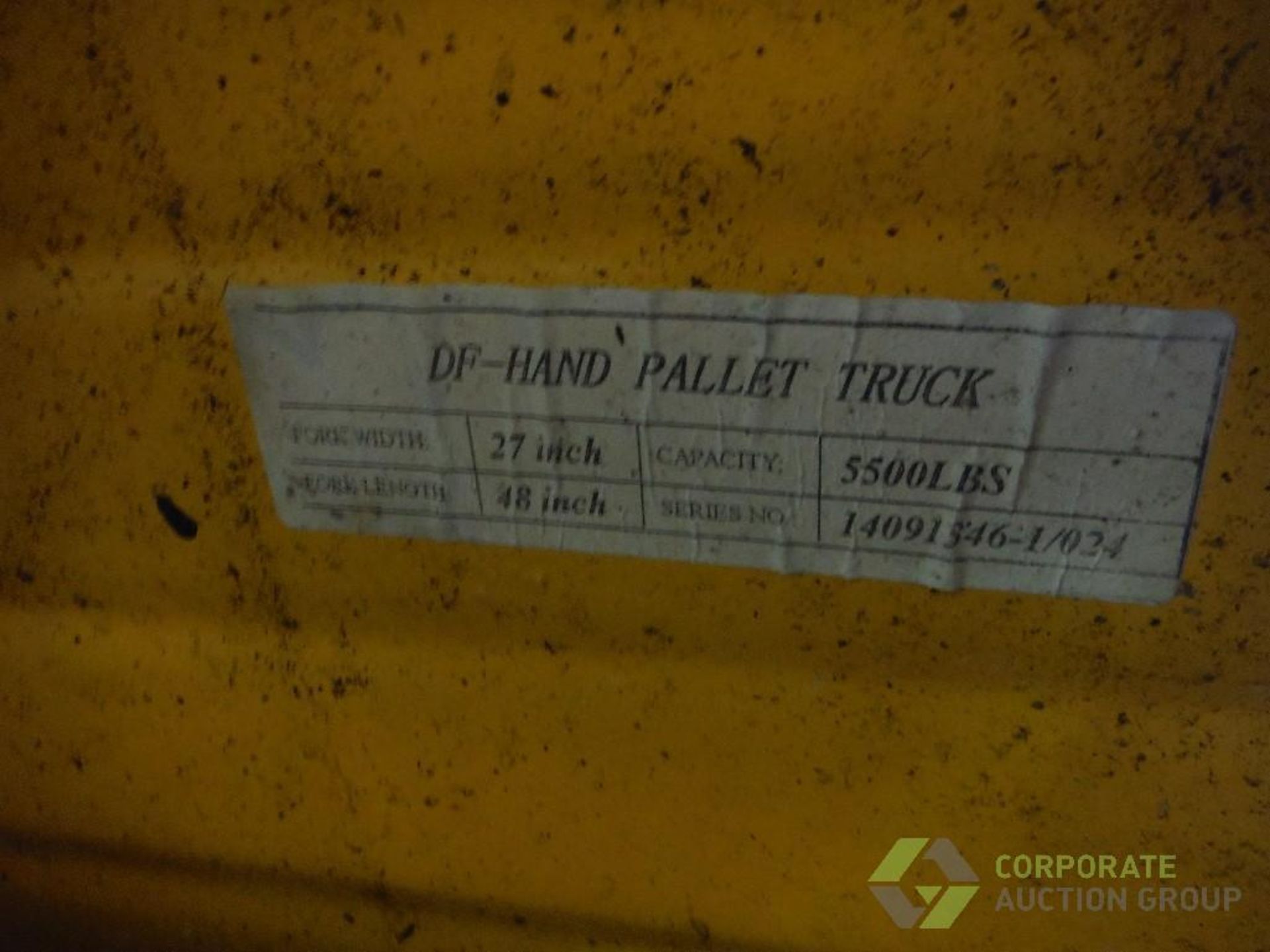 Yellow hand pallet jack, 5500 lb. capacity - Image 4 of 4