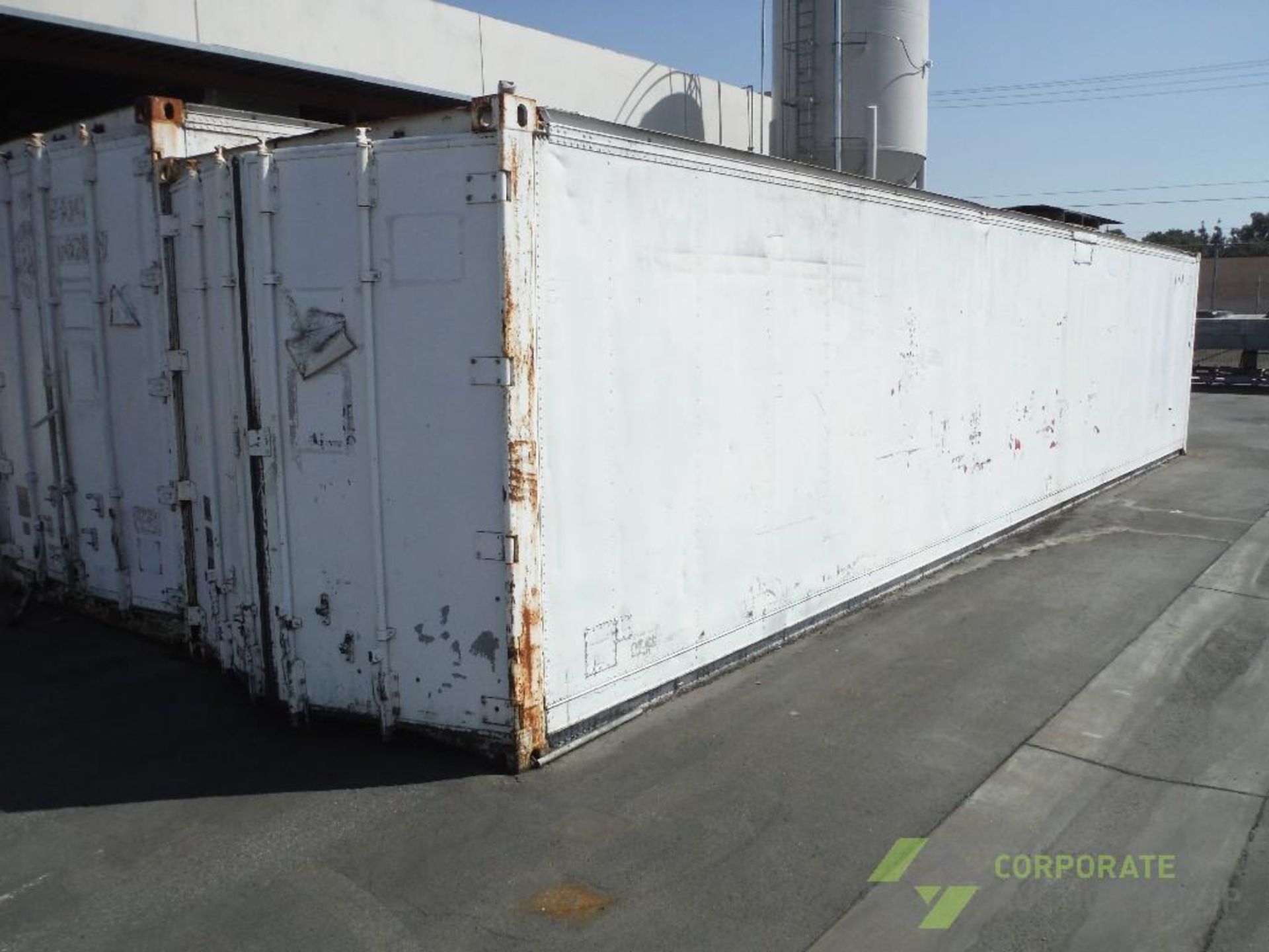 1987 Fruehauf refrigerated shipping container, Model KARX40TBE, SN FM8567, 40 ft. x 96 in. wide x