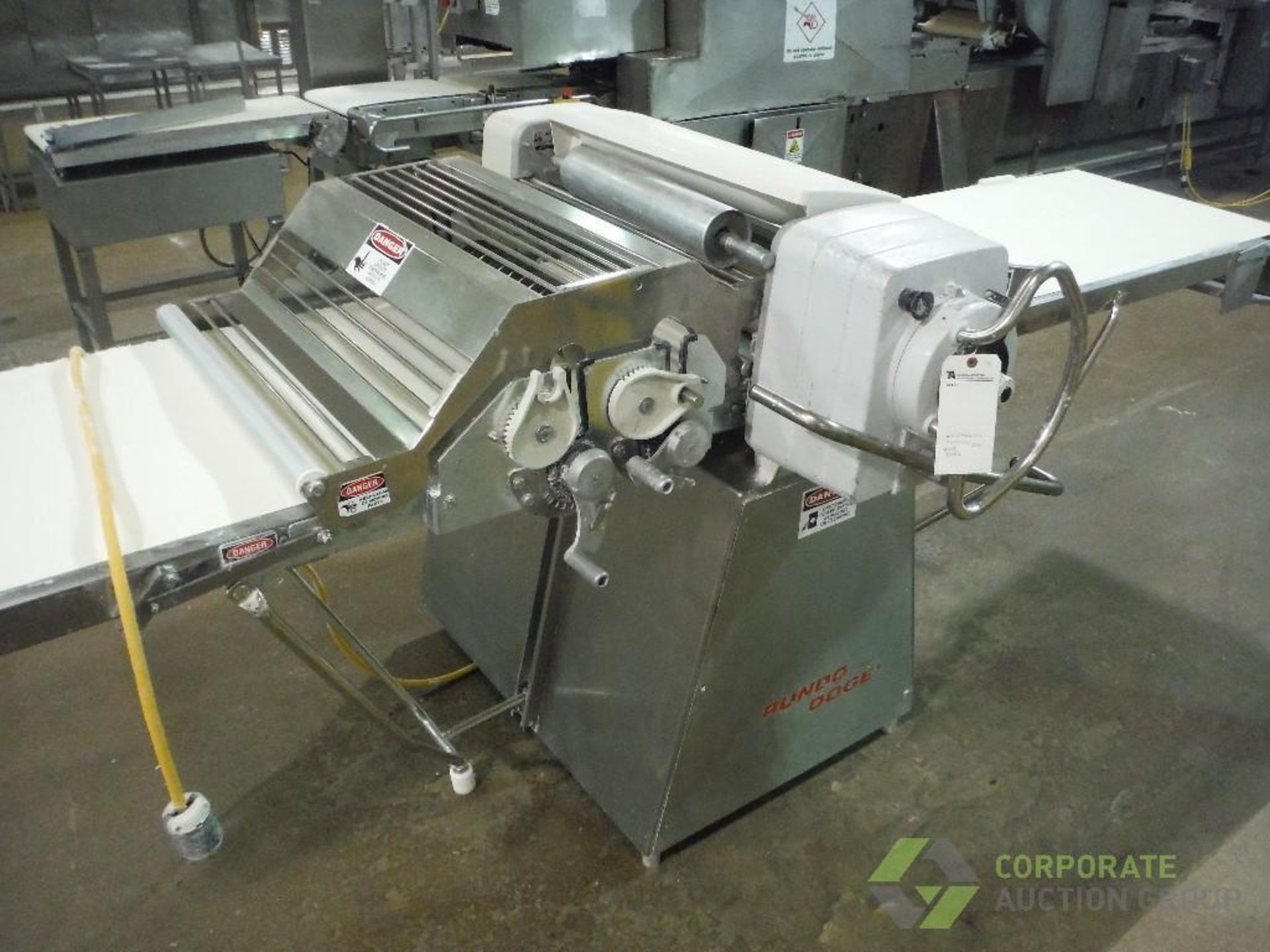 2009 Rondo sheeter, Model 550640, SN C9A211010, 132 in. long x 24 in. wide x 35 in. tall, with - Image 4 of 7