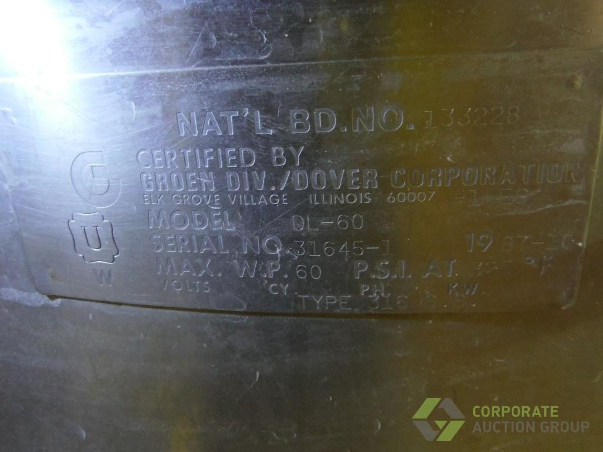 Groen SS 60 gal tilt kettle, Model DL-60, SN 31645-1, 1/2 jacket, 60 psi @ 325 F, dome bottom, 316 - Image 3 of 6