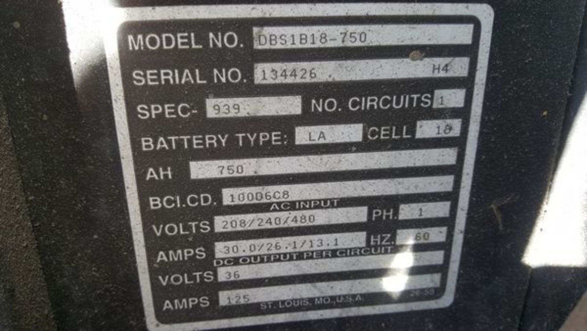 Douglas 36 volt battery charger, Model DBS1B16-750 - Image 3 of 6