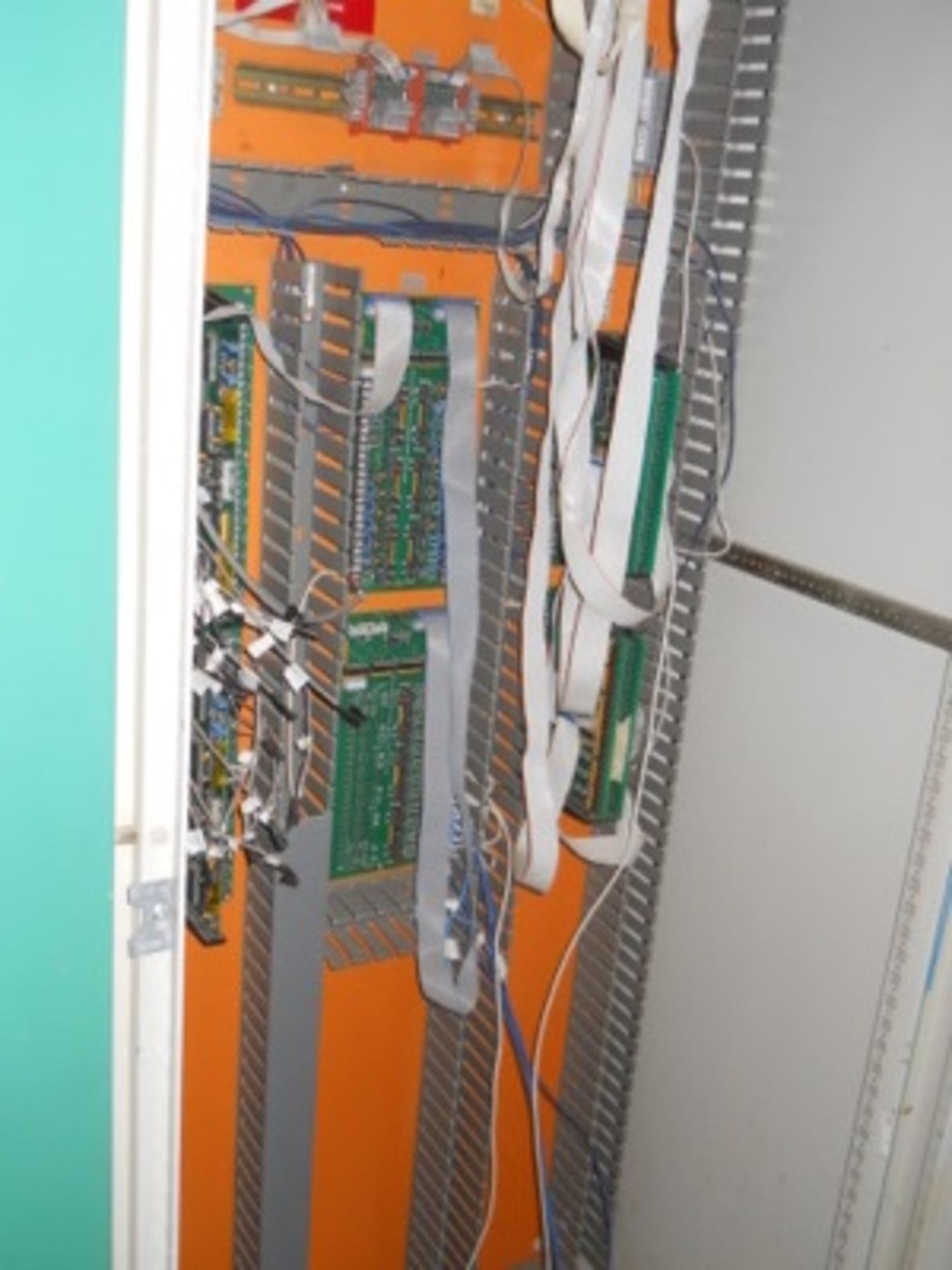 CMR Master Computer Cabinet - Image 3 of 3