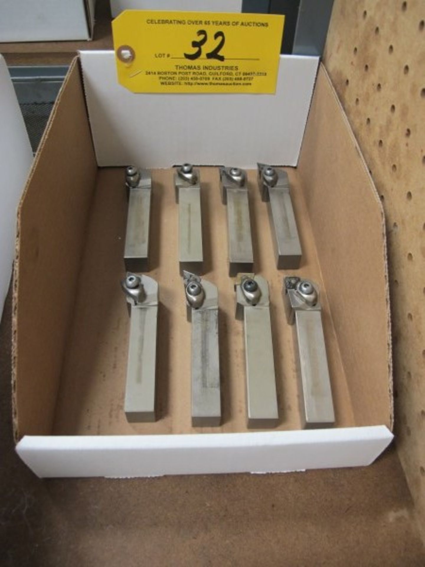 (8) Carbide Insert Toolholders "Click Change"