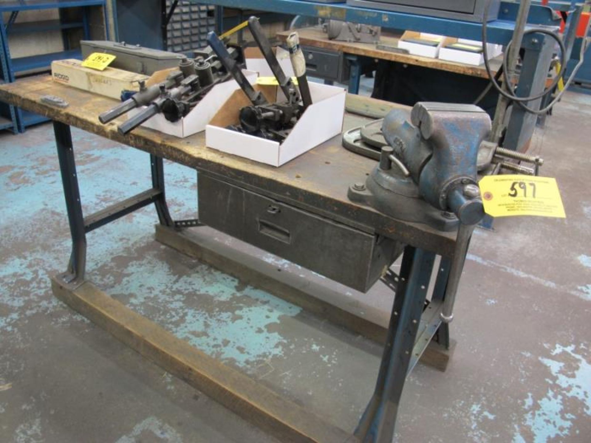 Woodtop Work Bench w/ Vise