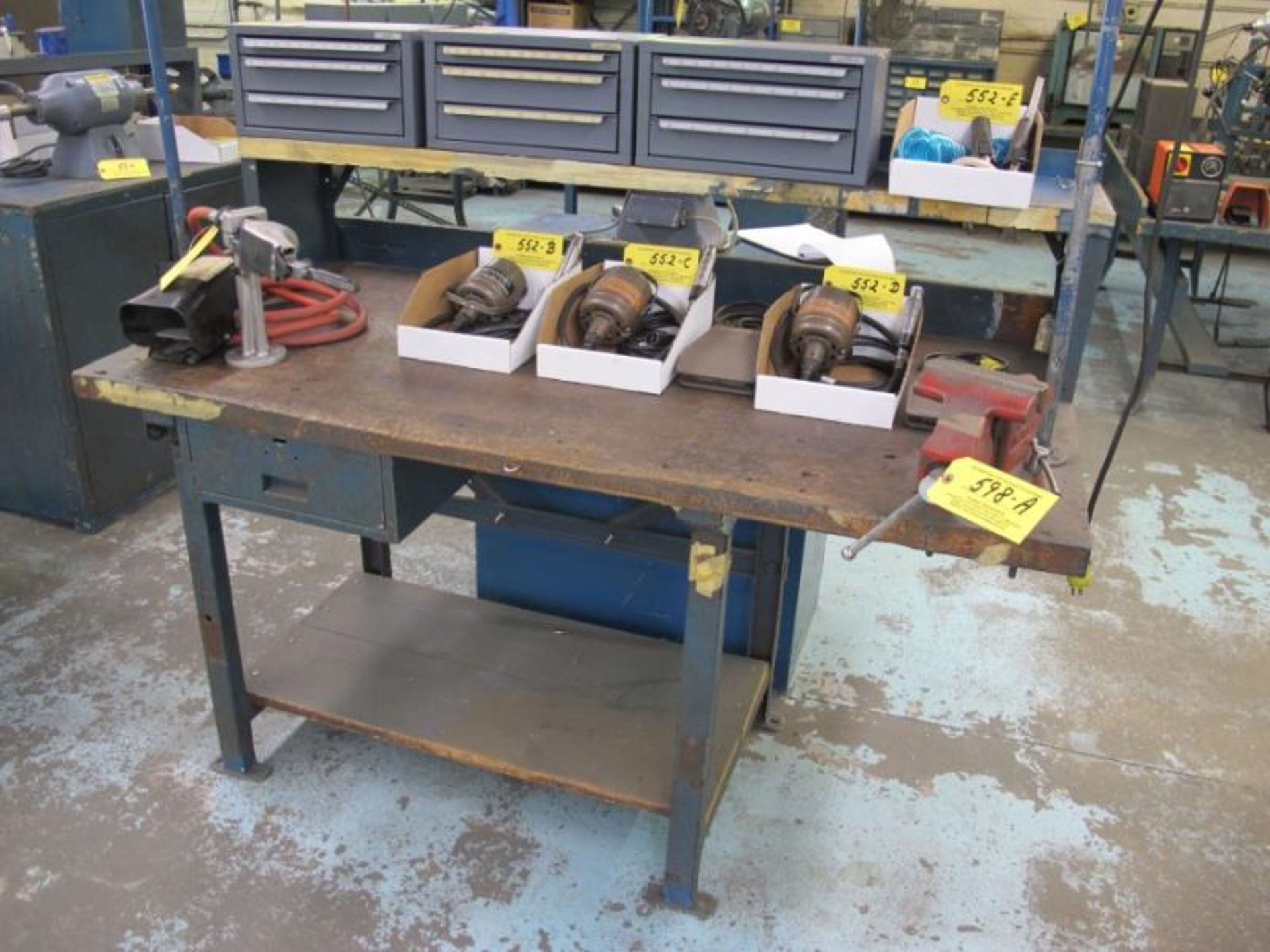 Woodtop Work Bench w/ Wilton 6" Bench Vise