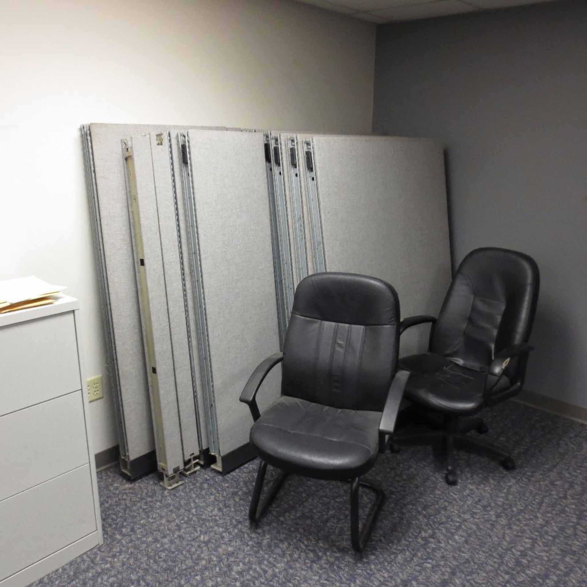 Office Dividers, Desk, File Cabinets and Chairs - Image 3 of 7