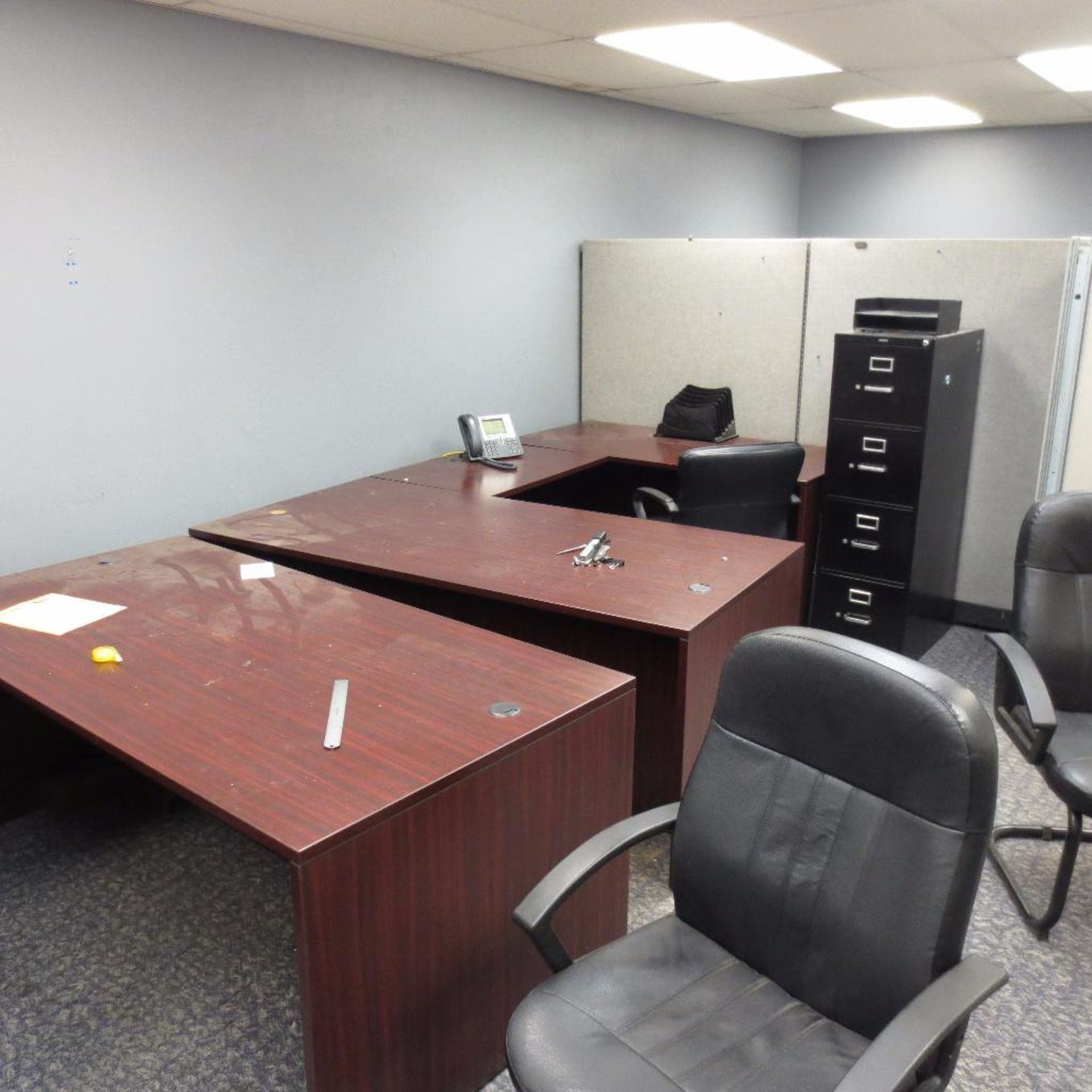 Office Dividers, Desk, File Cabinets and Chairs - Image 5 of 7
