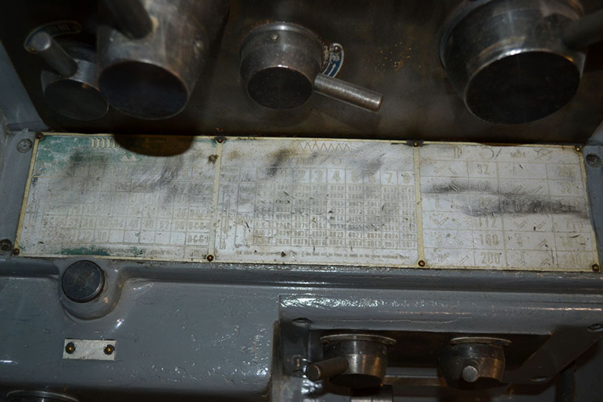 Whacheon Webb WL-435 17″ x 59″ Gap Bed Engine Lathe - Image 9 of 16