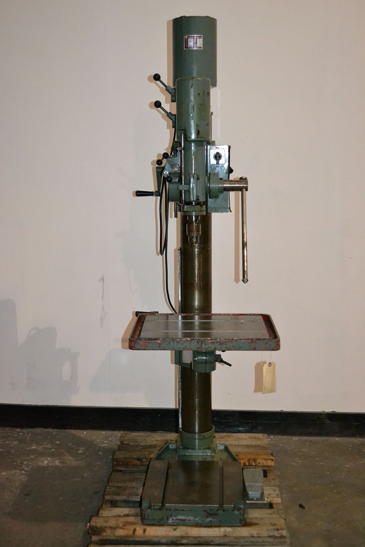 Feeler S600B 24″ Geared Driven Drill Press w/ Power Down Feed - Image 2 of 13