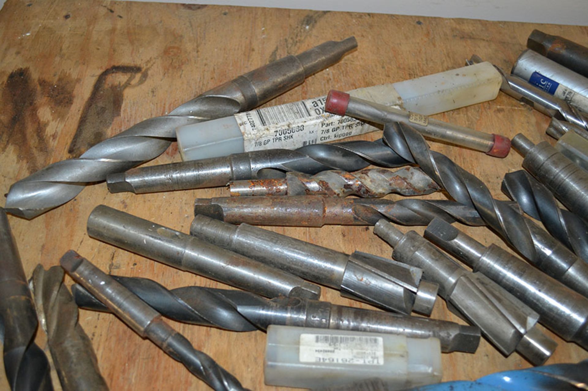 Wide Assortment of Drill Bits / End Mills / Tooling - JG-151202 - Image 4 of 8