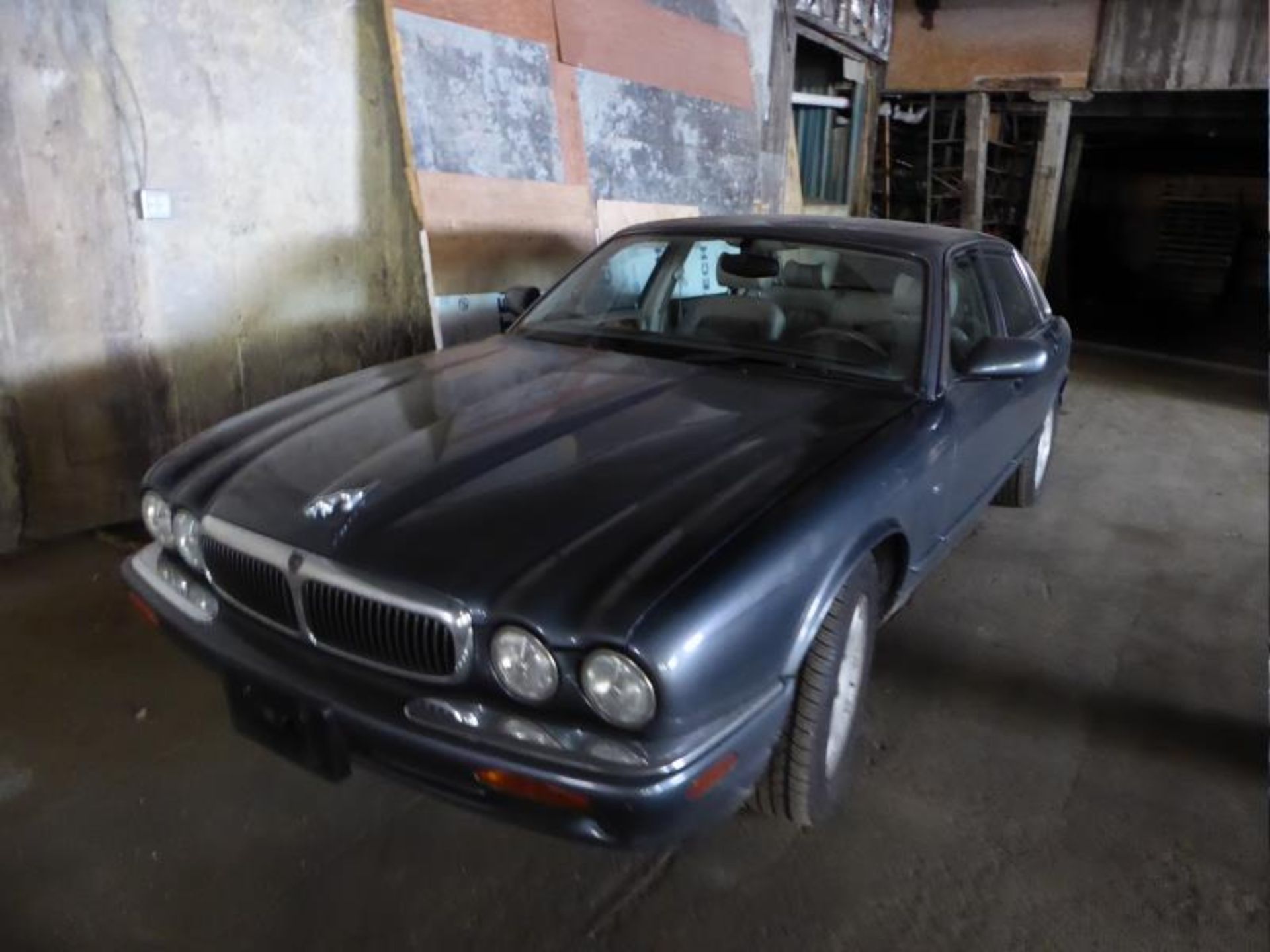 1998 Jaguar XJ8, Not Running - Image 2 of 14