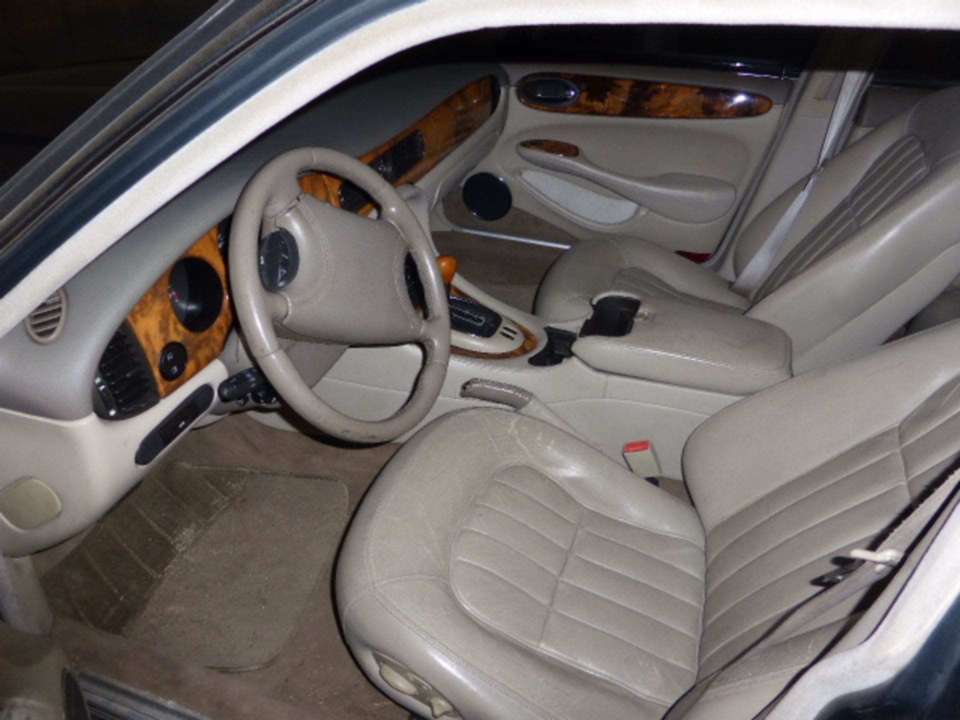 1998 Jaguar XJ8, Not Running - Image 14 of 14