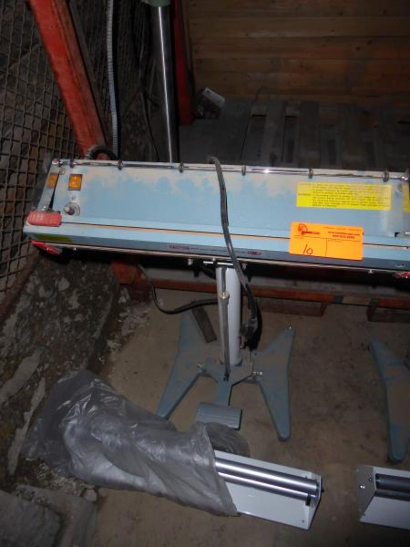 American International Electric - 24" Foot Sealer - Image 2 of 2