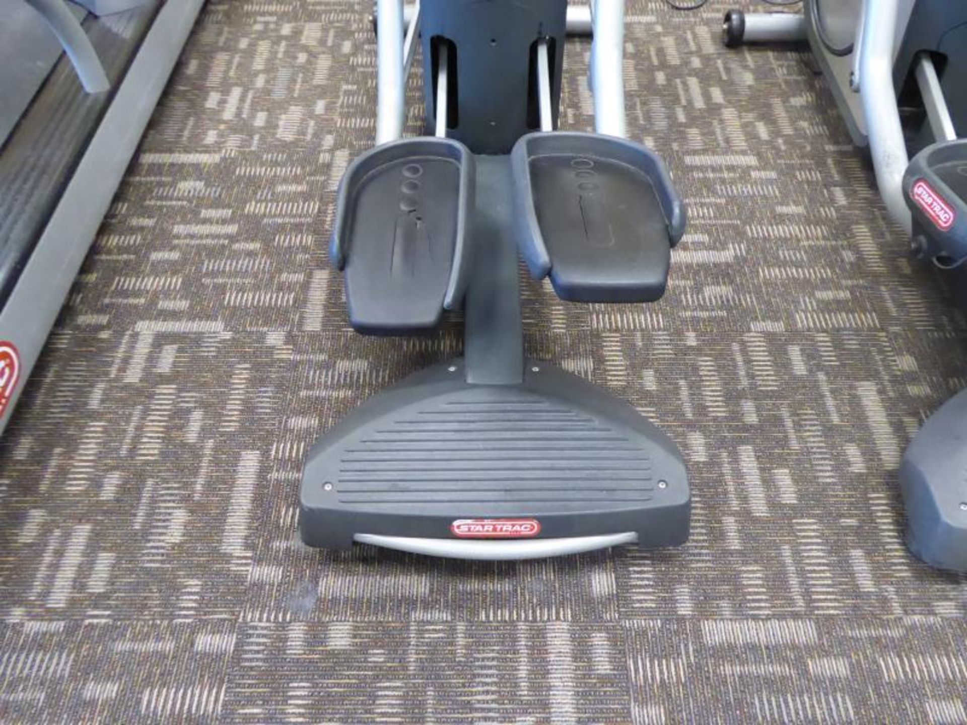 Elliptical Machine by Star Trac, Model: 9-6040-MINTPO, CTEN0708-UO1598 9-6040-MINTPO, CTEN0708- - Image 4 of 5