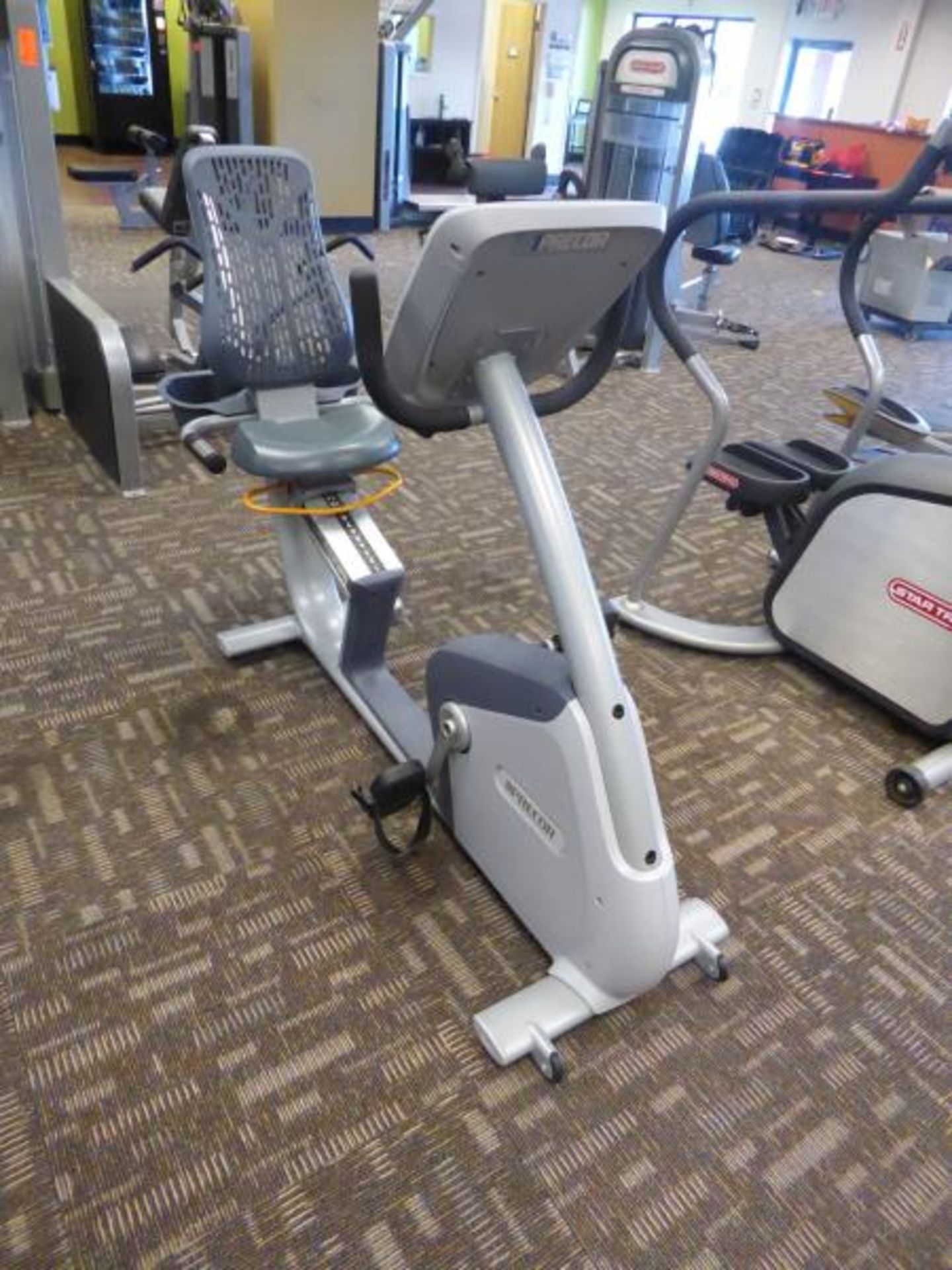 Recumbent Exercise Bike by Precor, SN: AXHGG23130010 AXHGG23130010