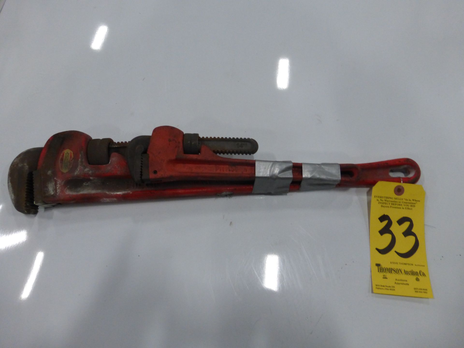 (2) Pipe Wrenches