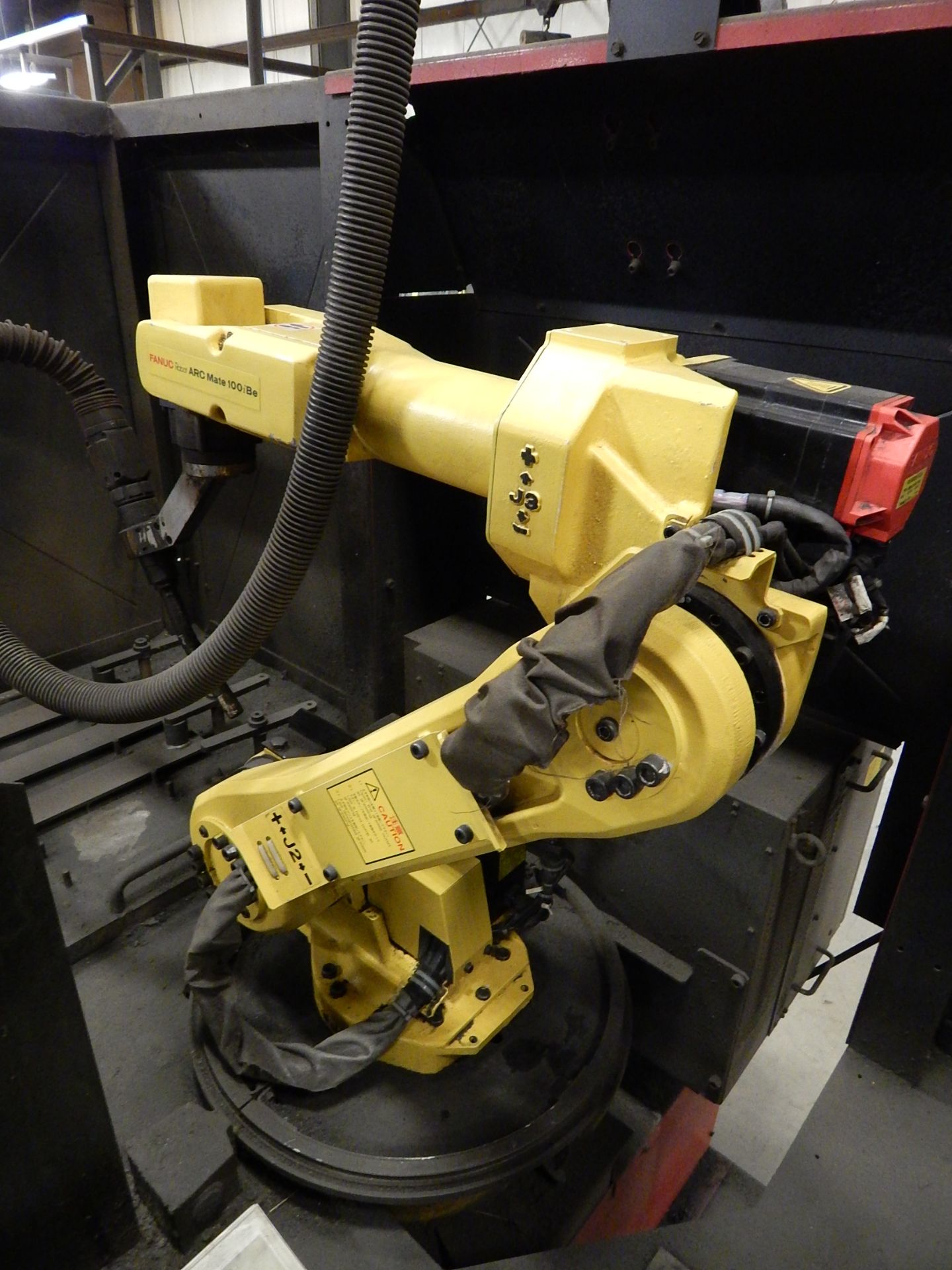 Lincoln E-Cell Robotic Welding Cell, 2-Position, Enclosure, with Fanuc Arc Mate 100i-Be Robot and - Image 6 of 15