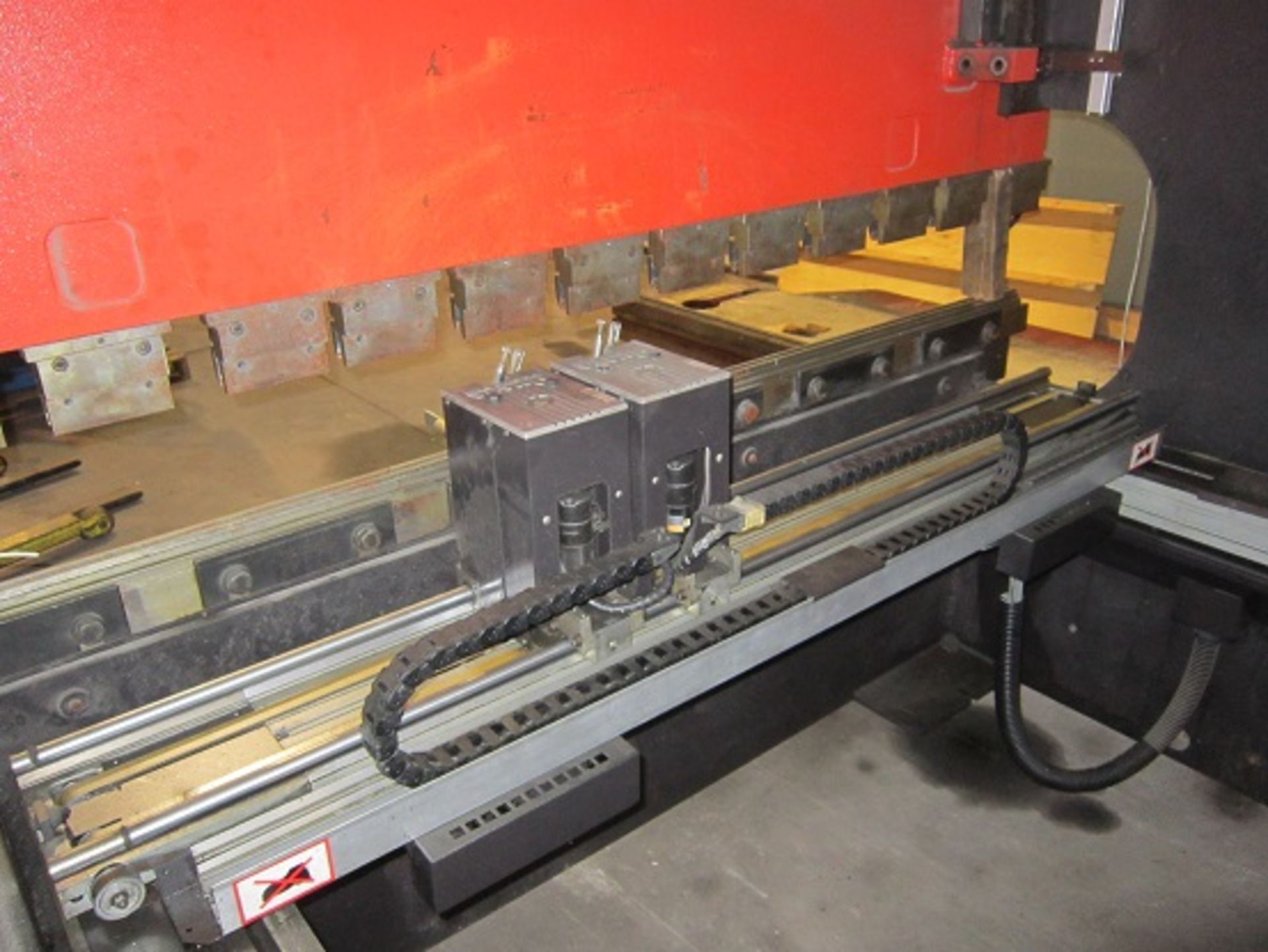 Amada HFB-8025 CNC Hydraulic Press Brake, s/n HFBO-80-25-R970604. New 1997, Operateur CNC Control, - Image 7 of 9