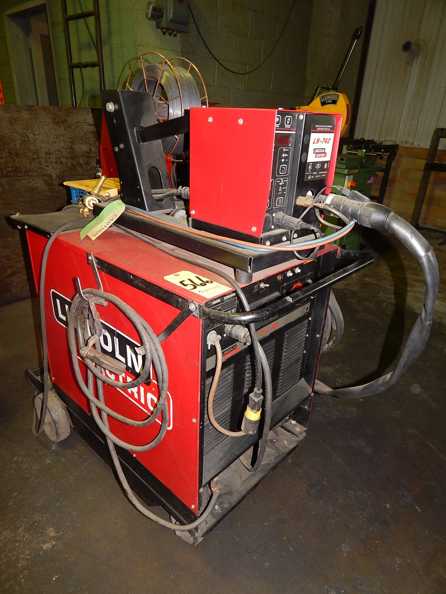 Lincoln CV-400 Mig Welder, s/n U1990410617, with Lincoln LN-742 Wire Feeder and Mig Gun