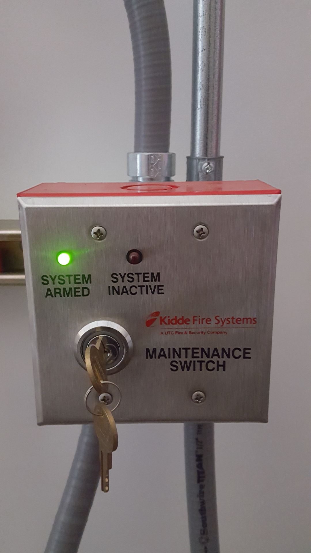 Kidde Dry Chemical System, w/ Aeigus Control Panel, Battery Backup, Alarm, Explosion Proof Strobe - Image 9 of 14
