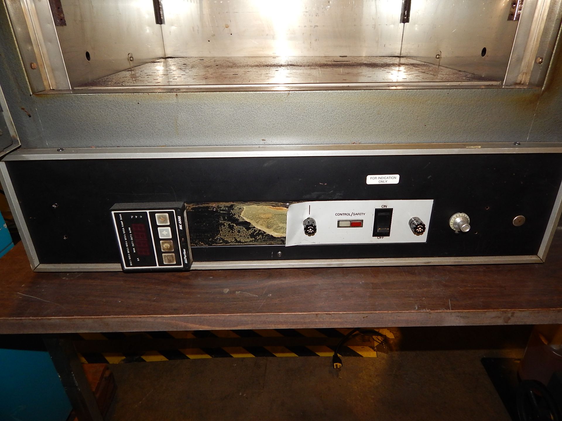 Thelco Model 28 Electric Lab Oven - Image 3 of 5