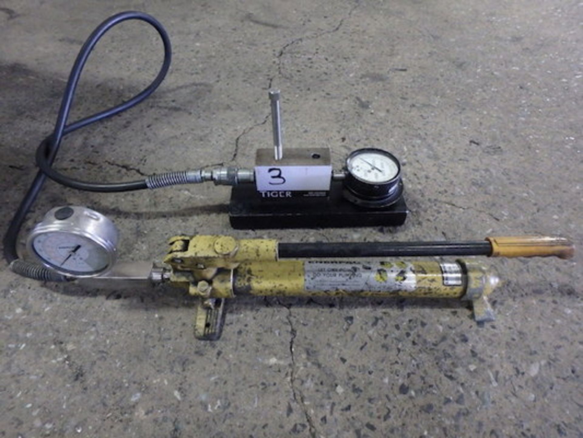 Enerpac Portable Hydraulic Pump, M/N P-39 (Asset Location: Warehouse), (Site Location: Thorndale,