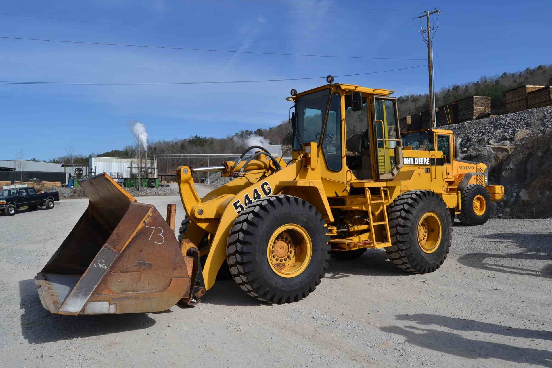 1996 JOHN DEERE 544G ARTICULATING WHEEL LOADER W/ENCLOSED CAB; W/20.5X25 RUBBER; W/QUICK ATTACH; W/ - Image 3 of 3