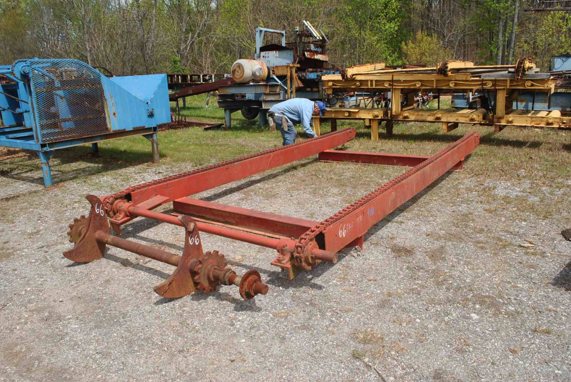 HEAVY DUTY 16' 2 STRAND LOG DECK W/2 ARM STOP & LOADER