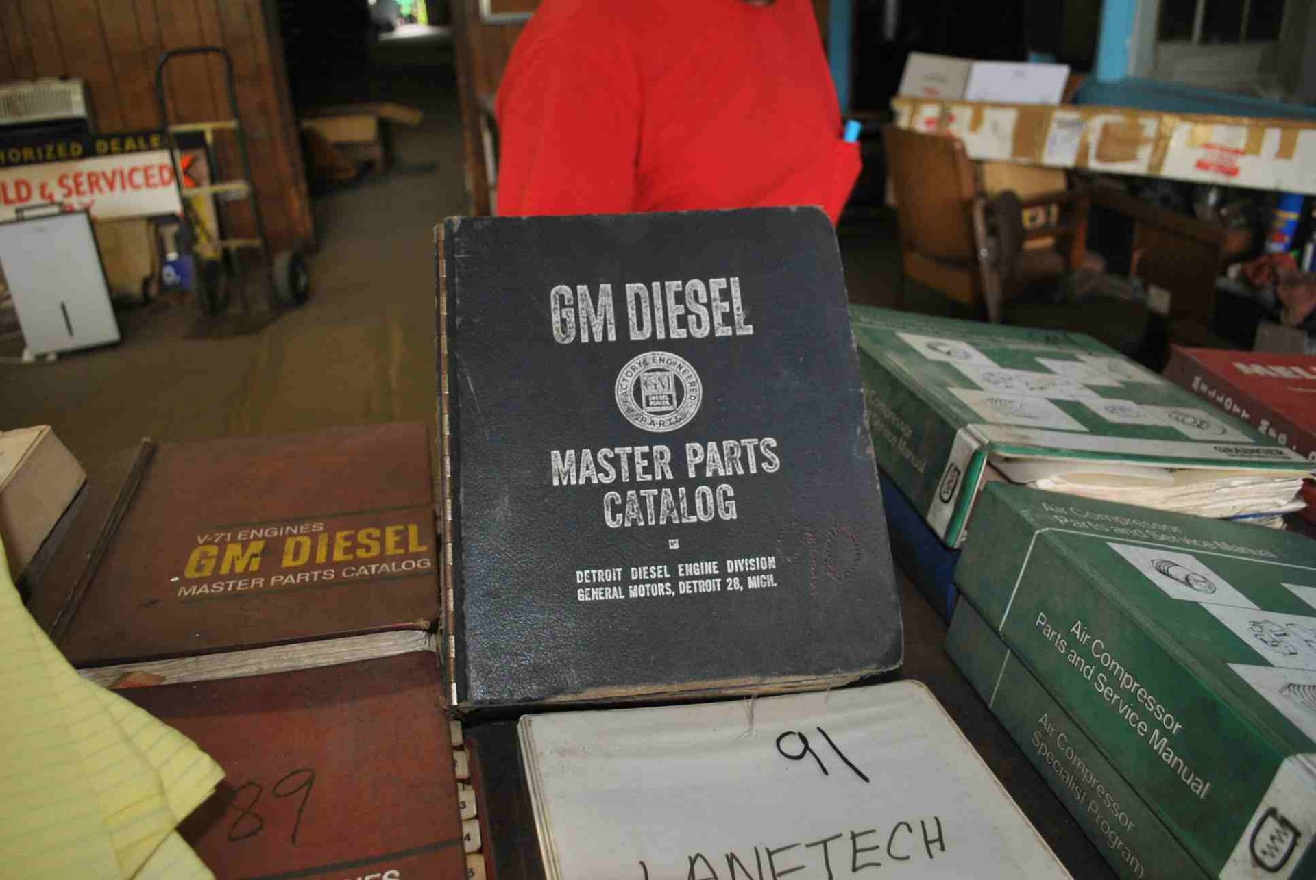 GM DIESEL PARTS BOOK