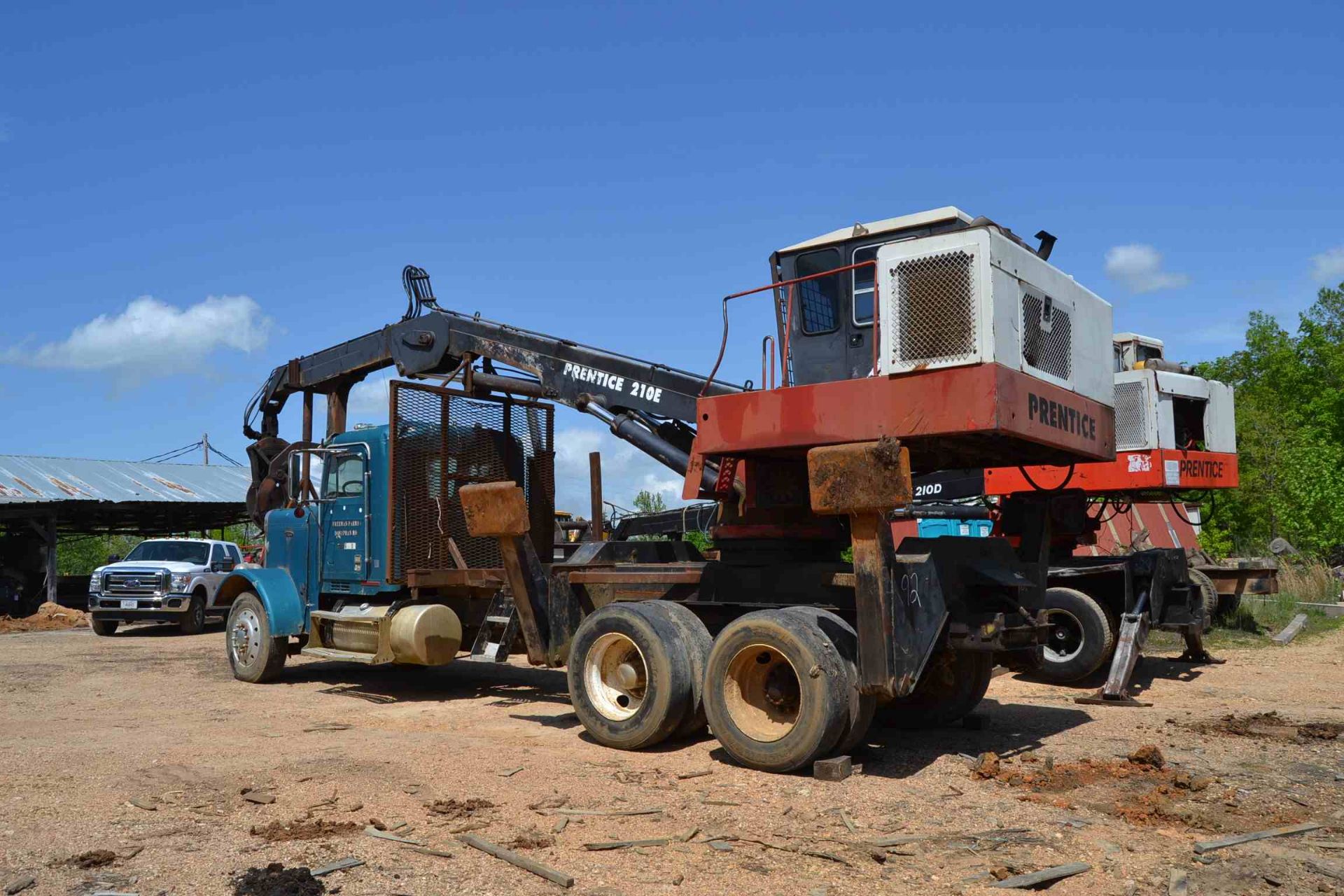 PRENTICE 210E KB LOADER W/SAW PKG HOOKUP; CONT GRAPPLE; TRL MOUNTED, NO TITLE FOR TRAILER