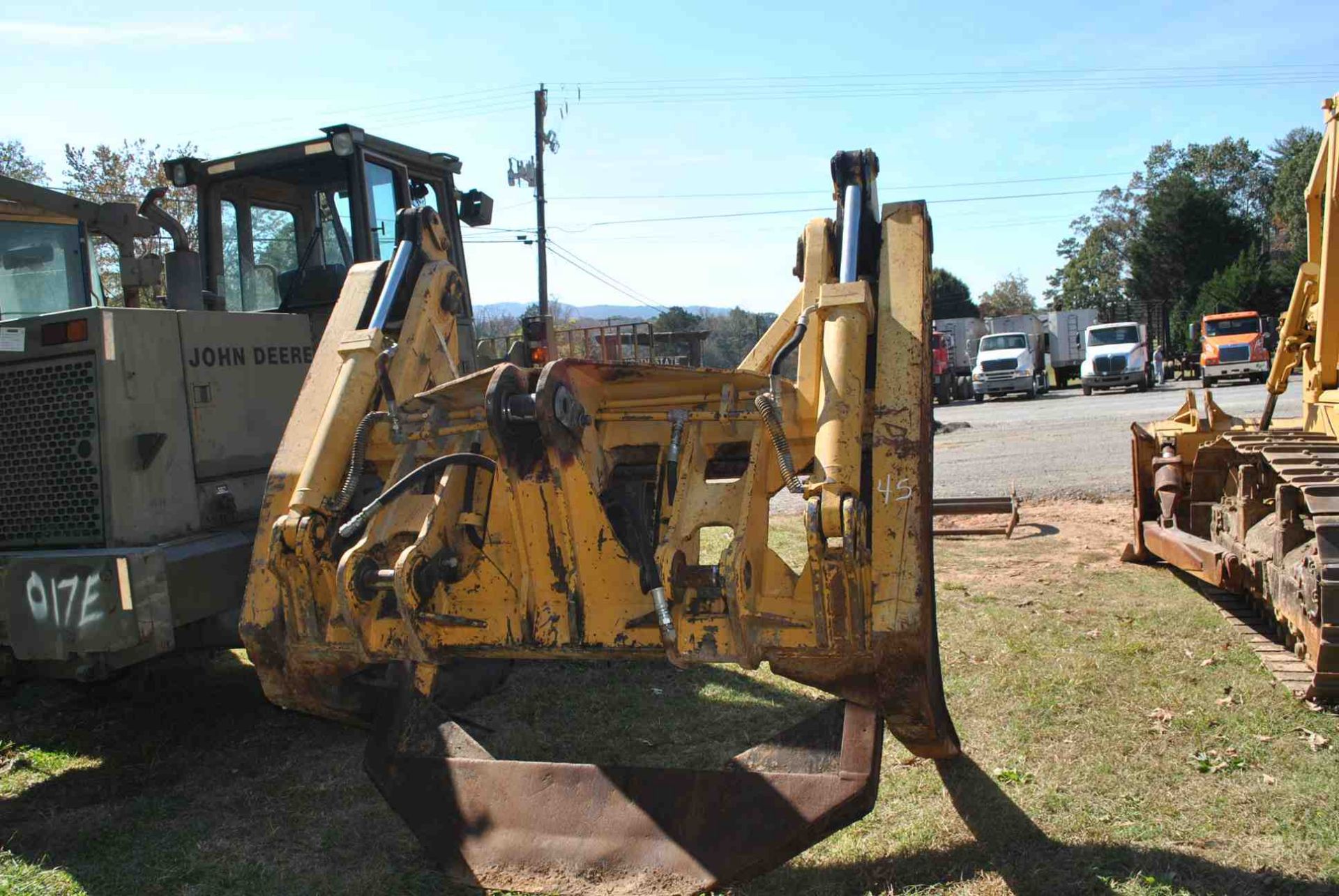 WICKER LOG FORKS & CLAMP FOR CAT 966F S/N-12533; 87" WIDE - Image 2 of 2