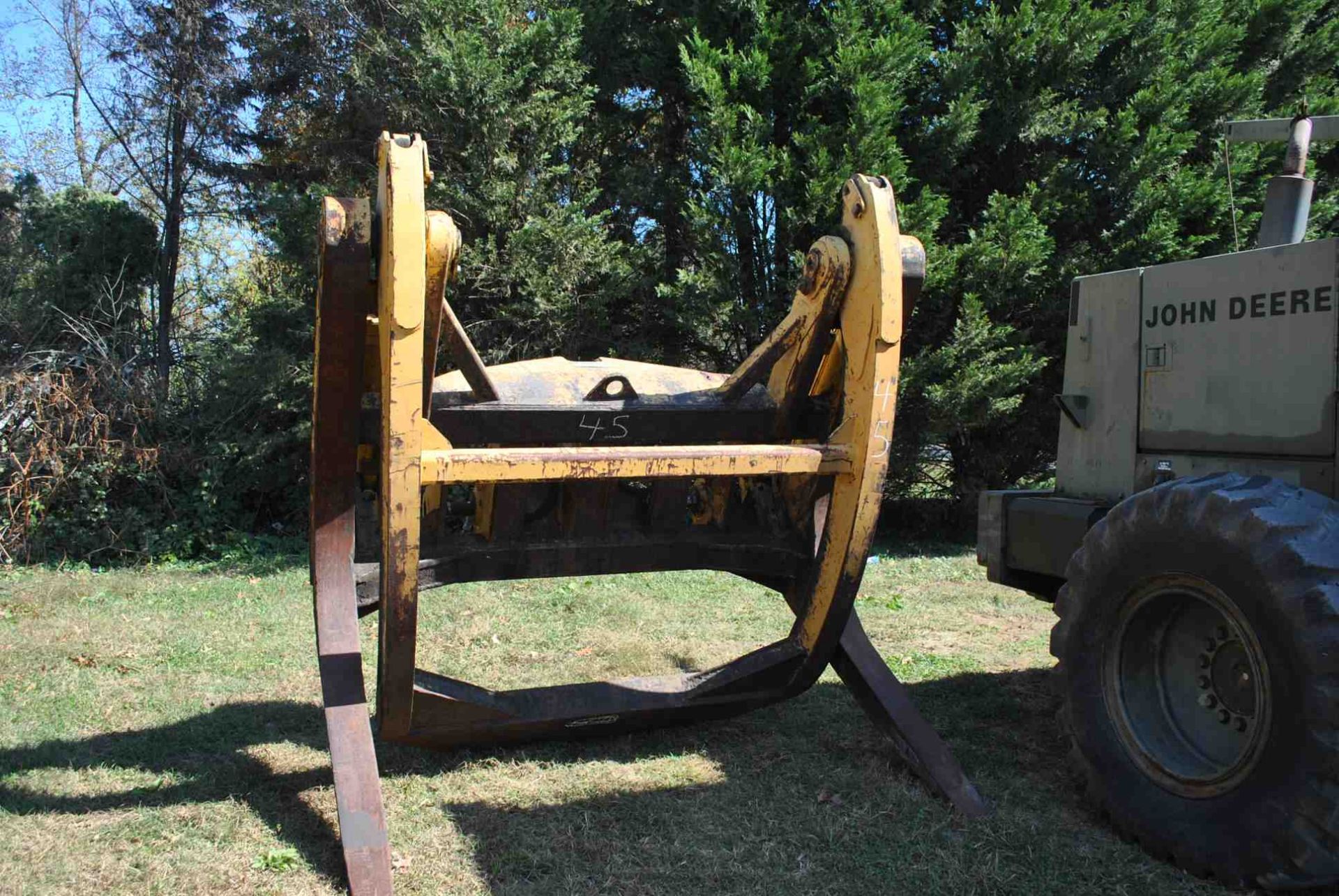 WICKER LOG FORKS & CLAMP FOR CAT 966F S/N-12533; 87" WIDE