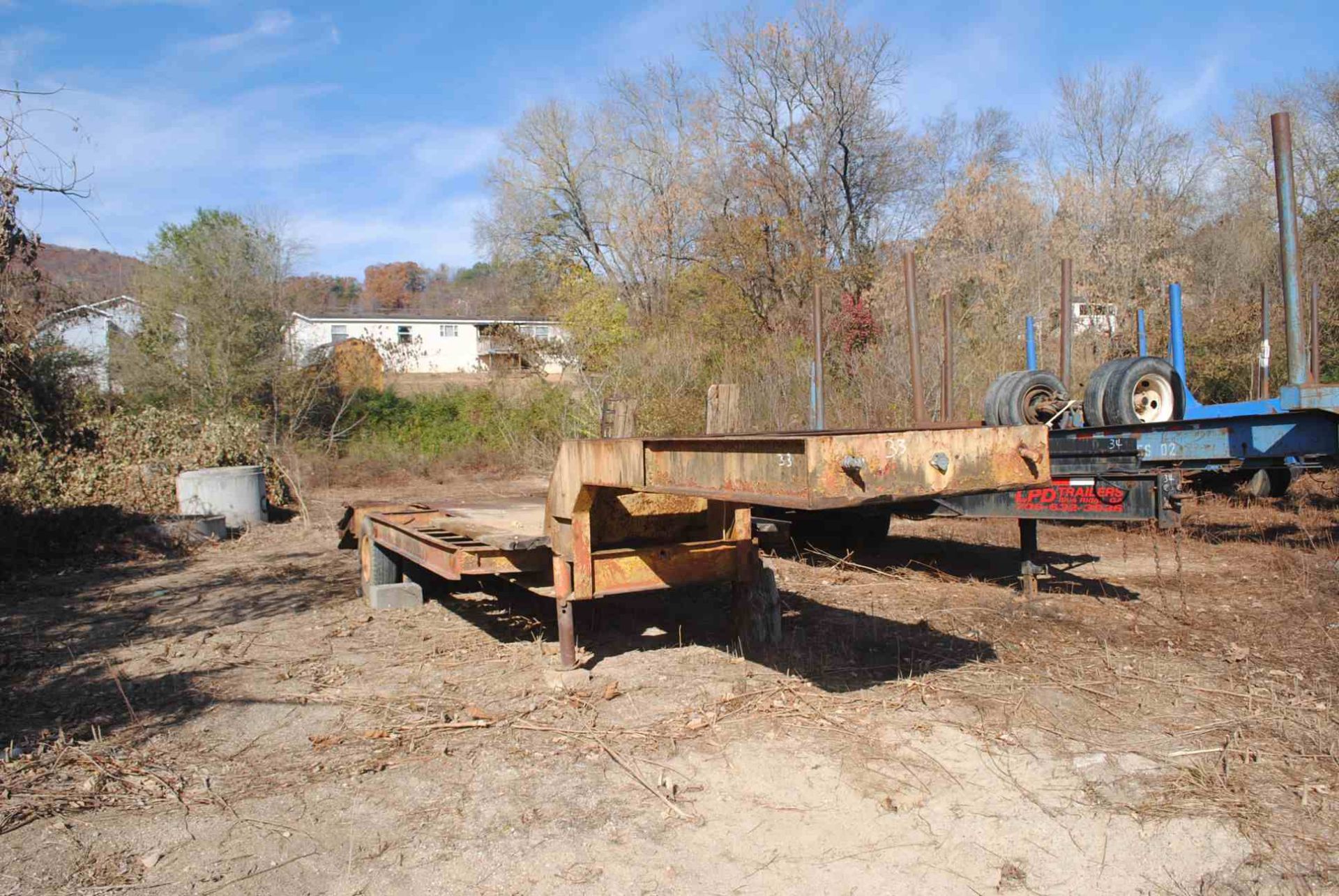 1968 TRAN SINGLE AXLE LOWBOY W/BEAVER TAIL