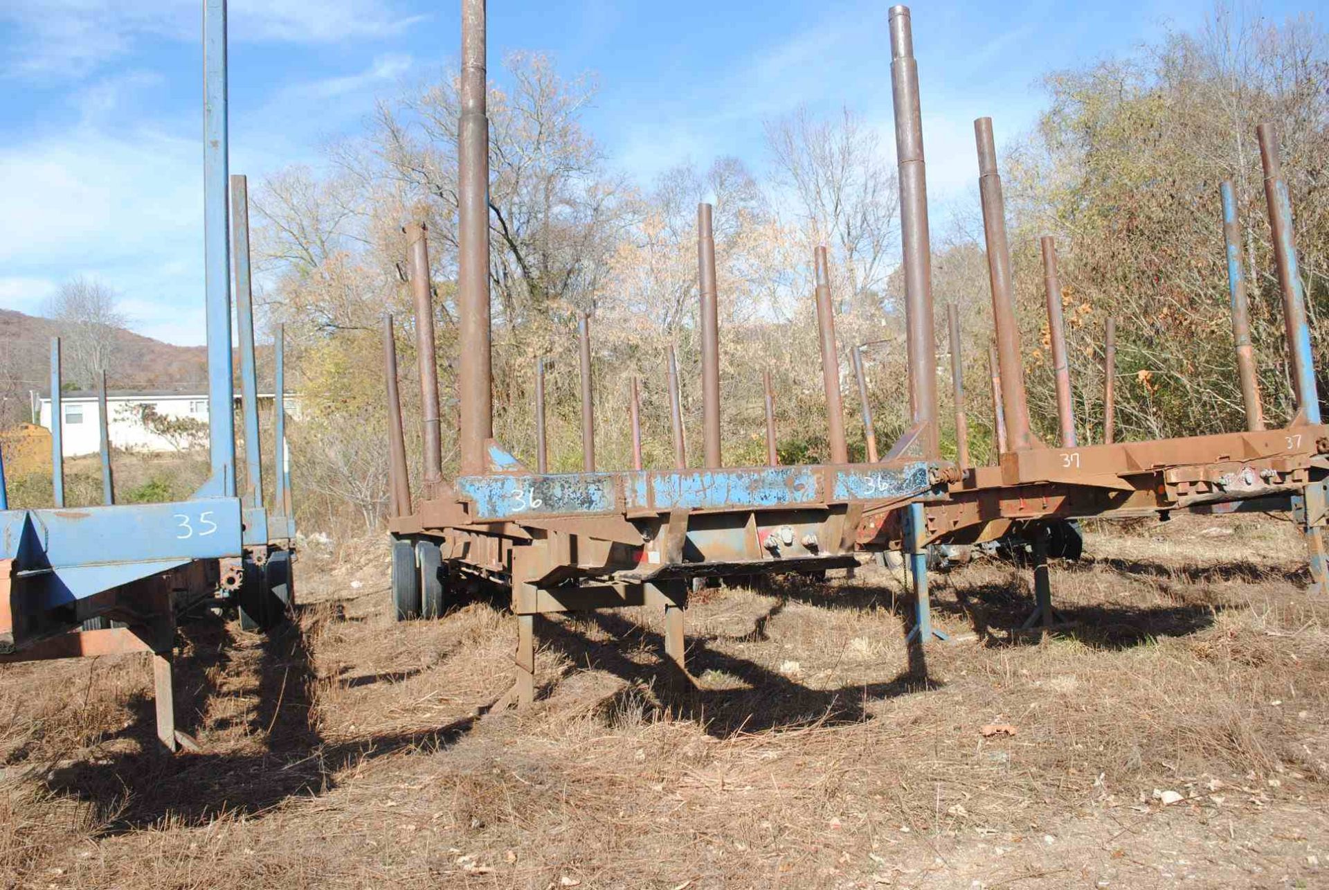 1987 SAVANNAH 40' DOUBLE BUNK LOG TRAILER VIN-H106870198 ; NO TITLE, BILL OF SALE ONLY