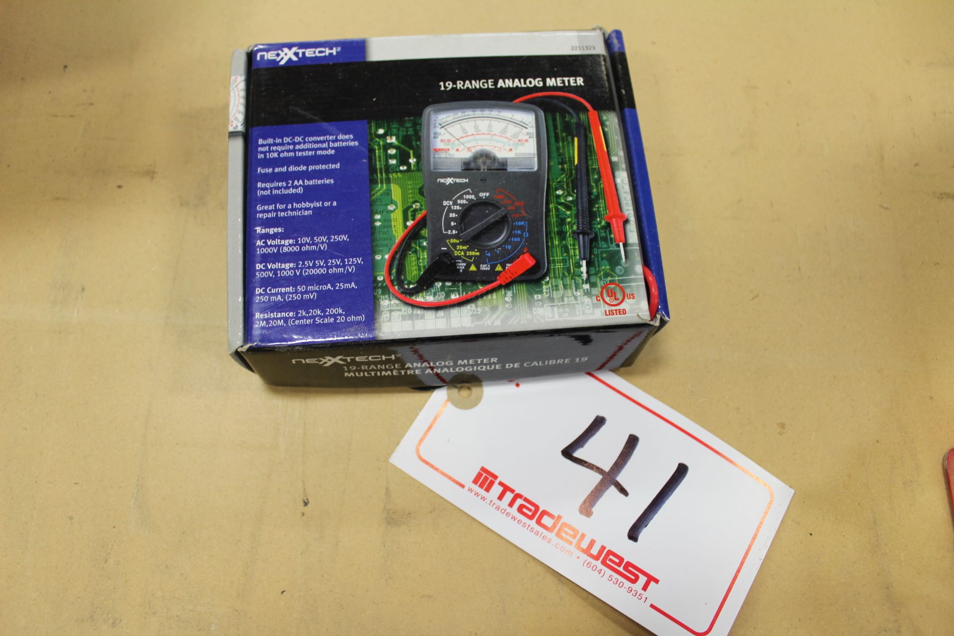 NEXXTECH 19 RANGE ANALOG AC/DC METER