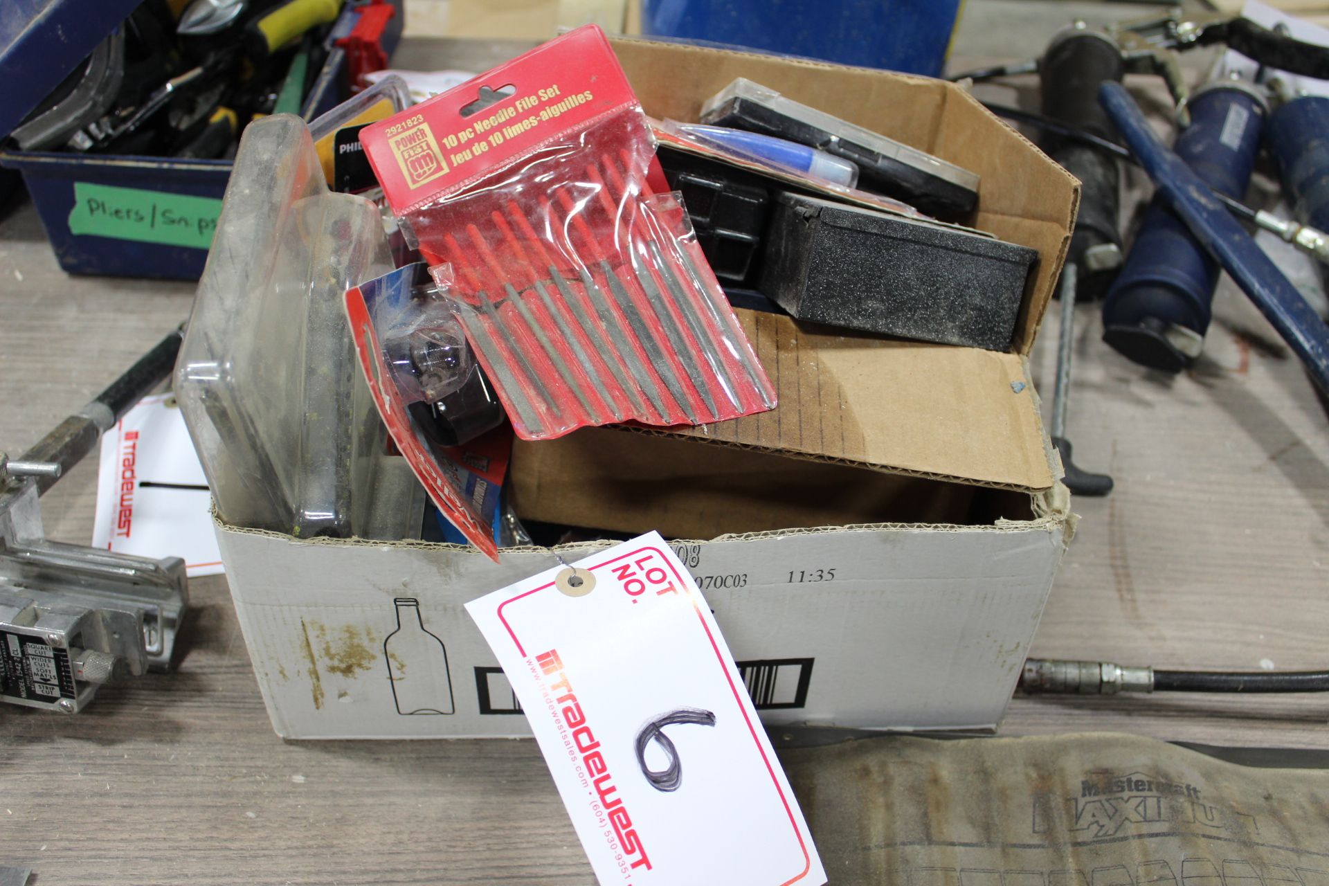 BOX OF FILES & DRILL BITS