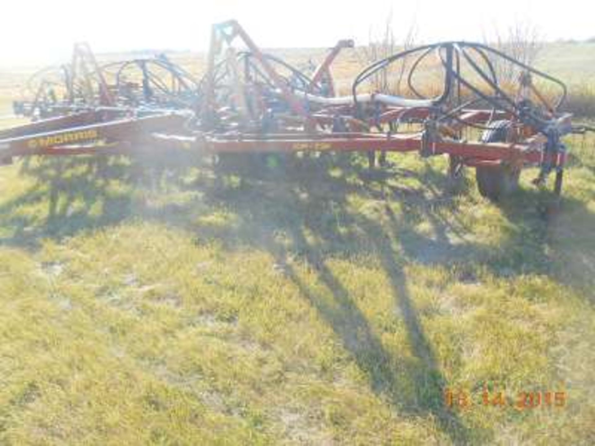 Morris 731 HD cultivator: 33ft, harrows, air package (with or without Ezze on #135 air tank). Good - Image 4 of 6