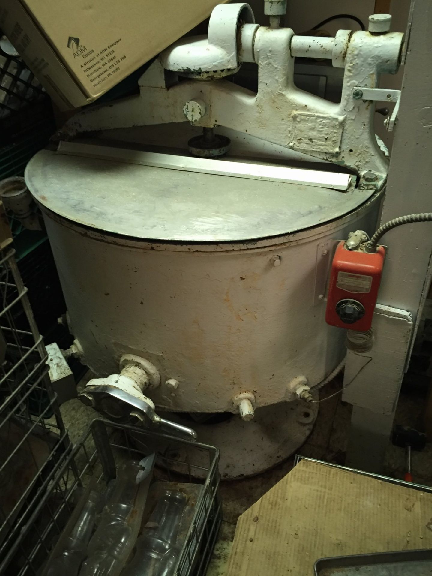 300-lb cast iron water jacketed and agitated chocolate melter