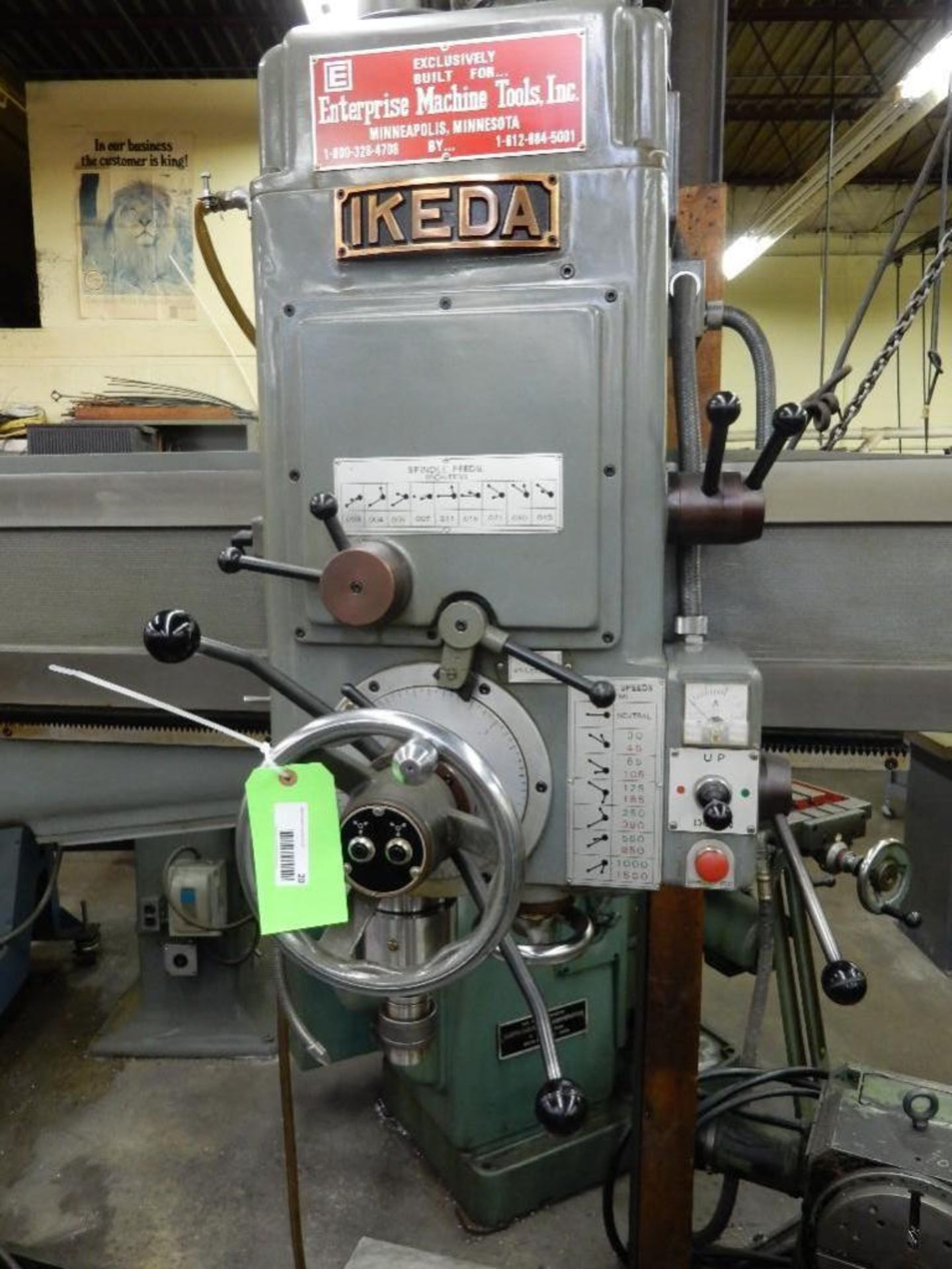 Ikeda Model RM-1375 Radial Arm Drill, 13" Column, 5' Arm, 30-1500 RPM Spindle Speeds, 26.5" - Image 4 of 27
