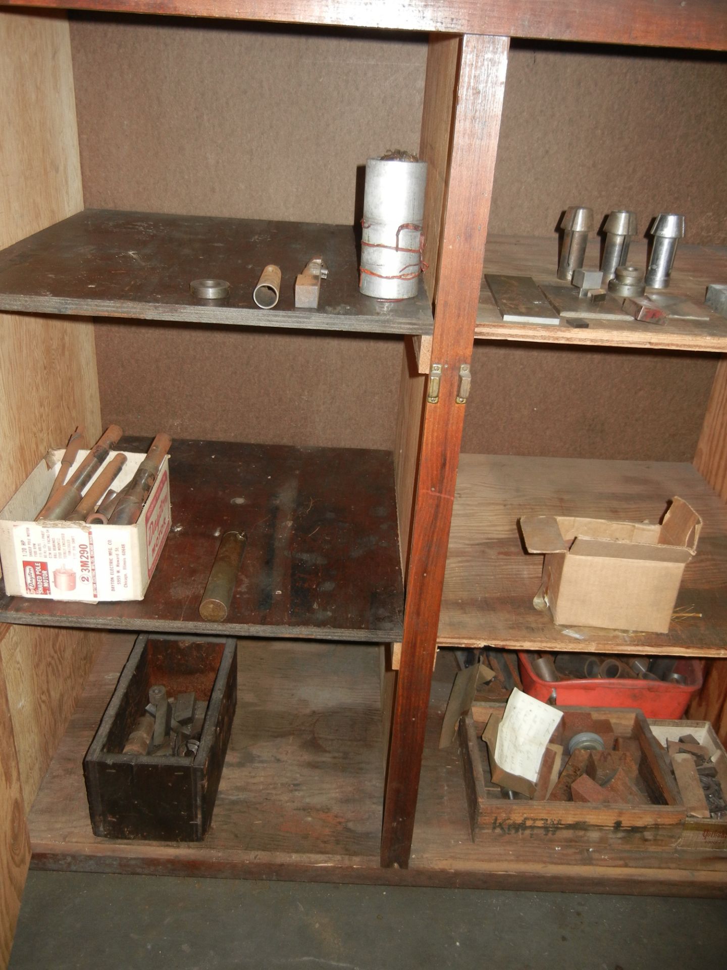 Planer gage parts, collets and other contents of cabinet (cabinet not included) - Image 3 of 4