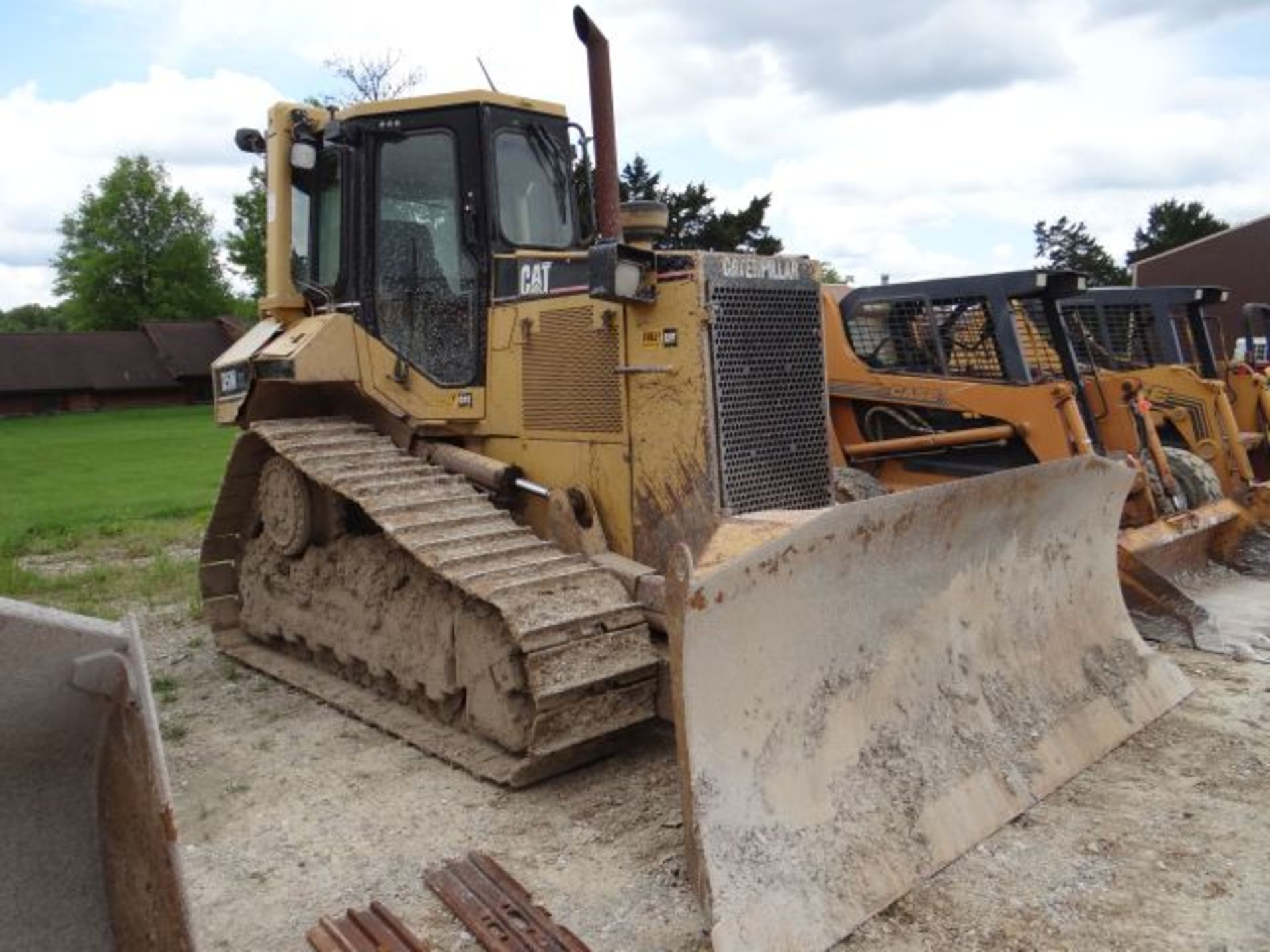 CAT D5M XL Dozer Factory CAH, 6-Way Blade, Original, Nice Machine - Image 2 of 4