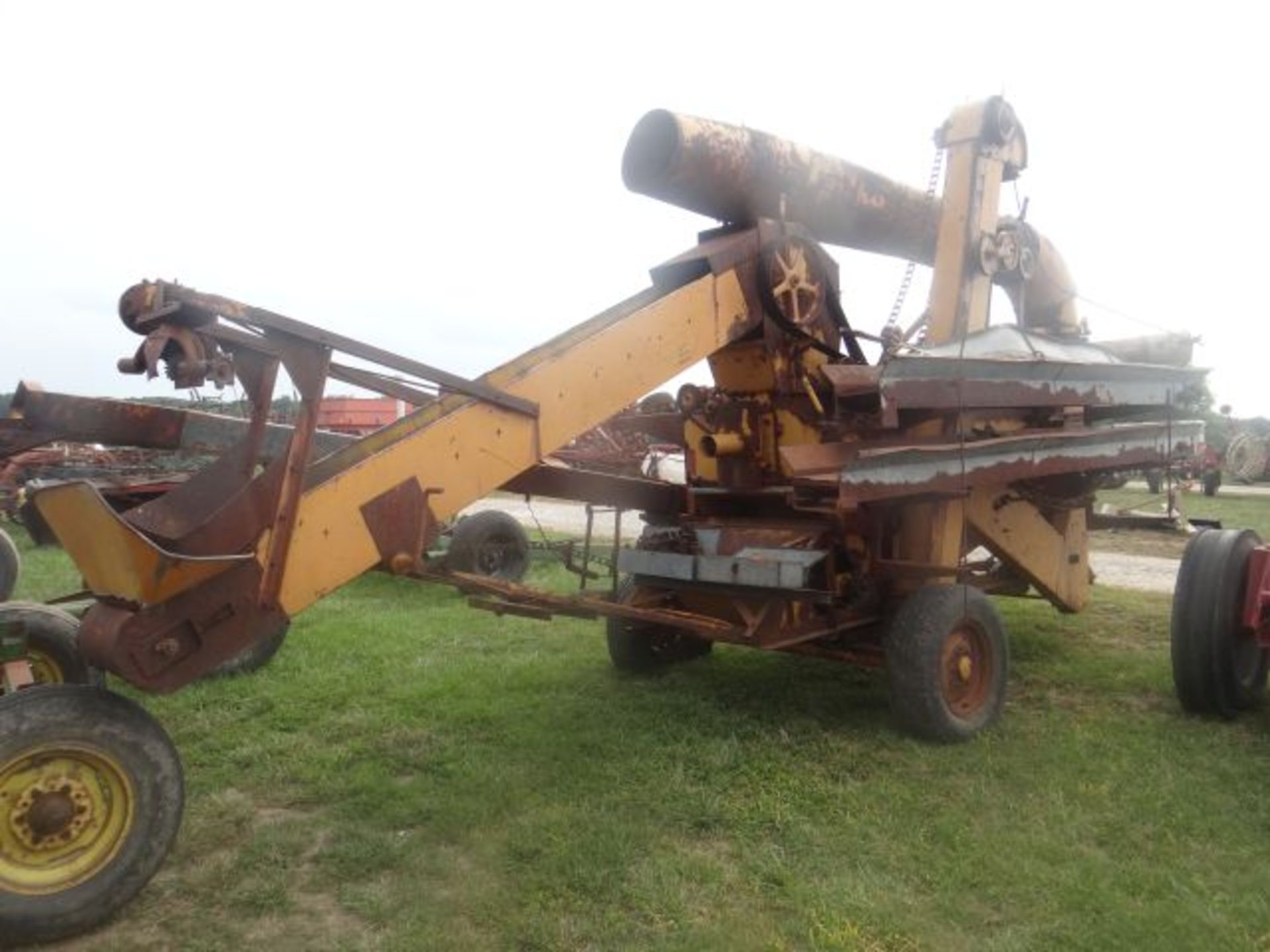 Minneapolis Moline 1200 Corn Sheller - Image 3 of 3