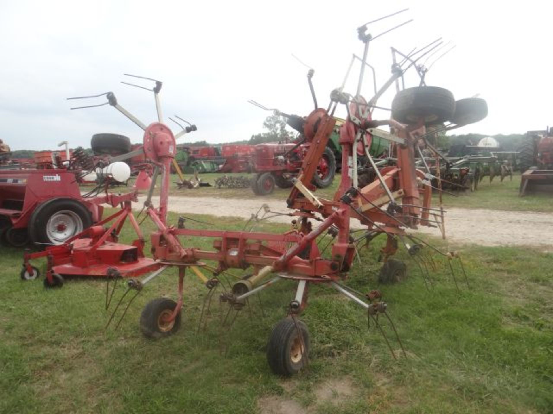 Befco 3 Basket Hay Tedder 3pt - Image 3 of 3