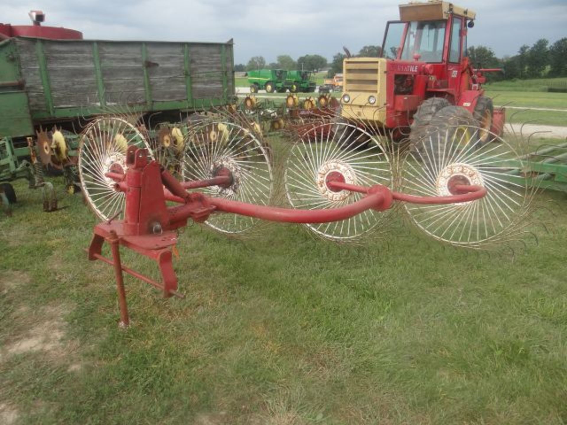 Beco Wheel Rake #111661, 4 Wheel, 3pt