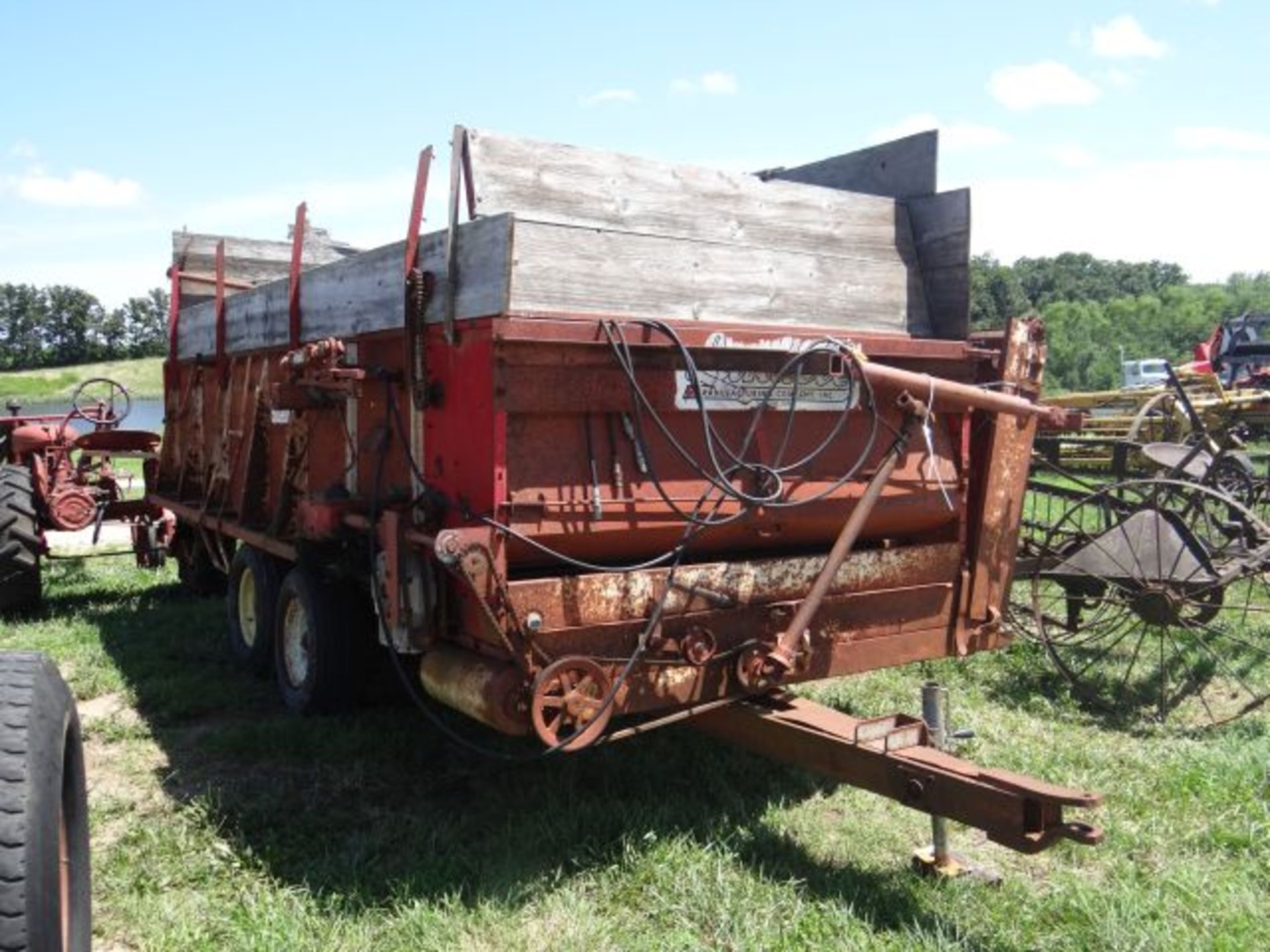 Lundell Silage Wagon - Image 2 of 3