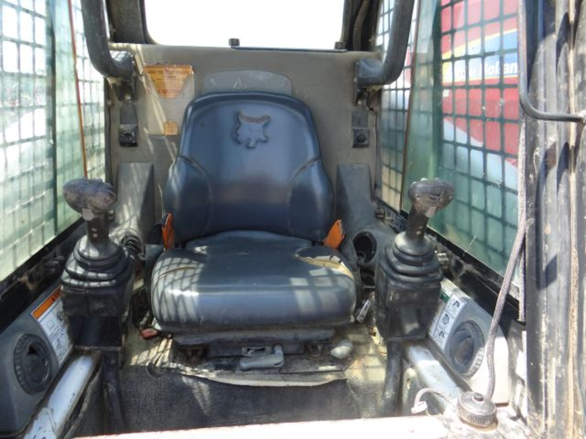 BobCat T250 Skid Steer, 2006 #112062, 4717 hrs, Switchable ISO and H Pattern Controls, CAH, 84" - Image 4 of 4