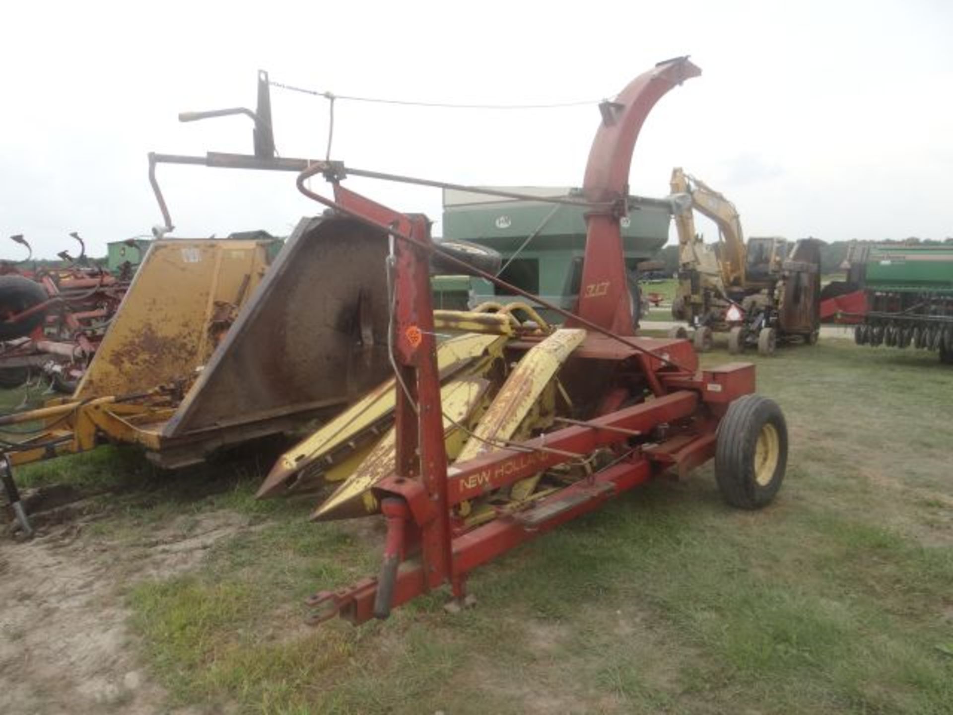 NH Super 717 Chopper 2 Row 30" Corn Head, New Hold Down Spring and Manual in the Shed