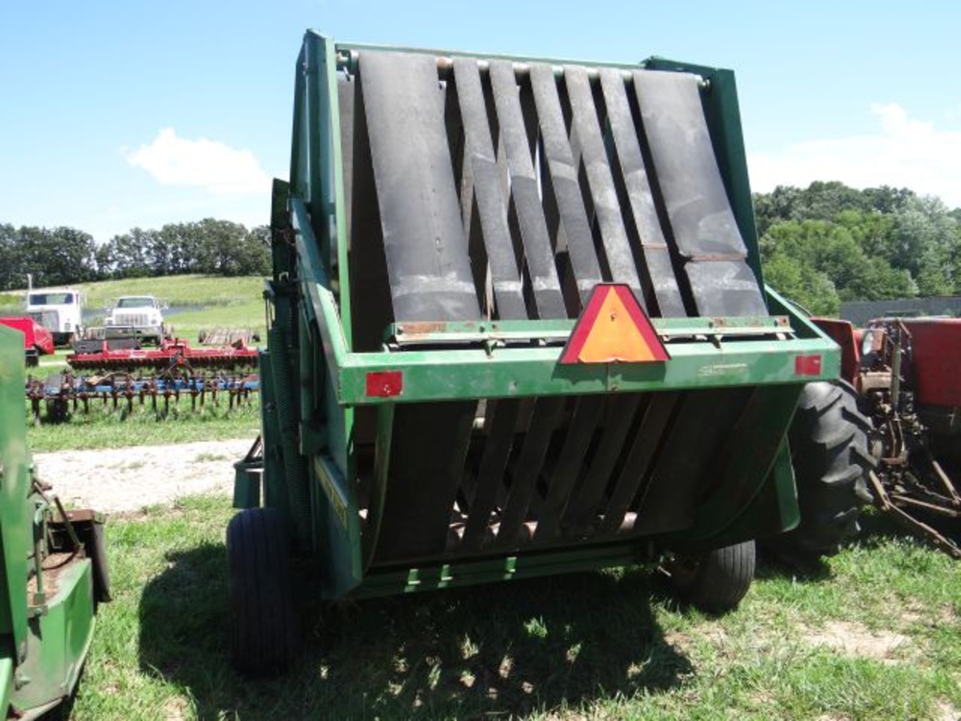 JD 510 Round Baler #111874, Wide Outside Belts, Single Twine Wrap, Hyd Tie, 540 PTO - Image 3 of 3